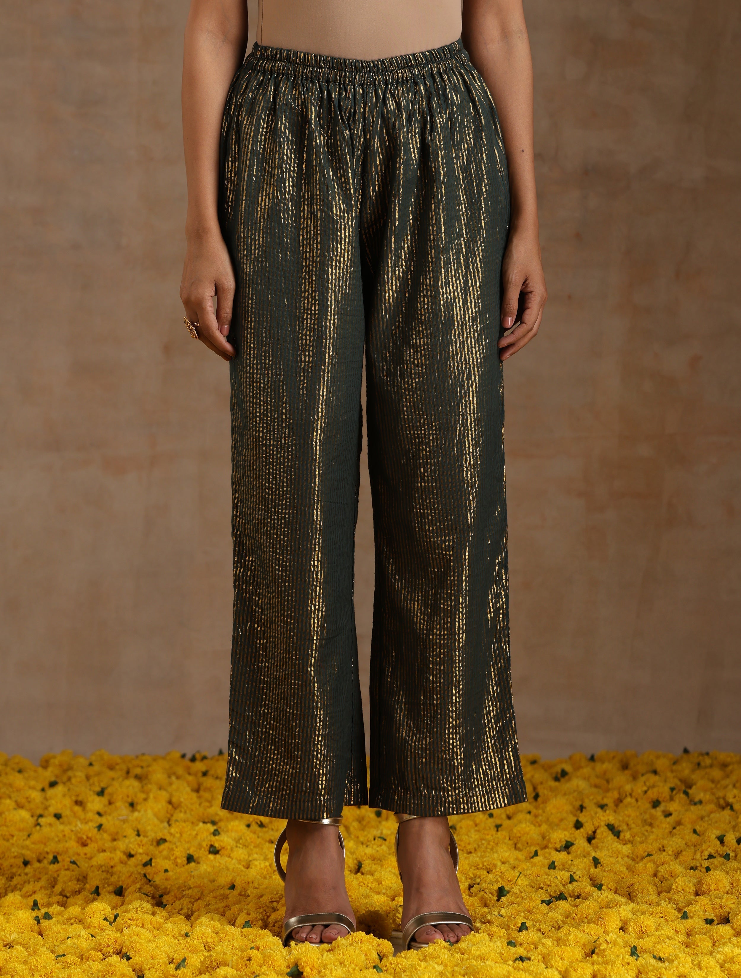 trueBrowns Dark Green Gold Cotton Side Gather Co-Ord Set - Distacart