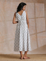 Thumbnail for trueBrowns Green Buta On White Block Print Cotton Sleeveless Wrap Dress - Distacart