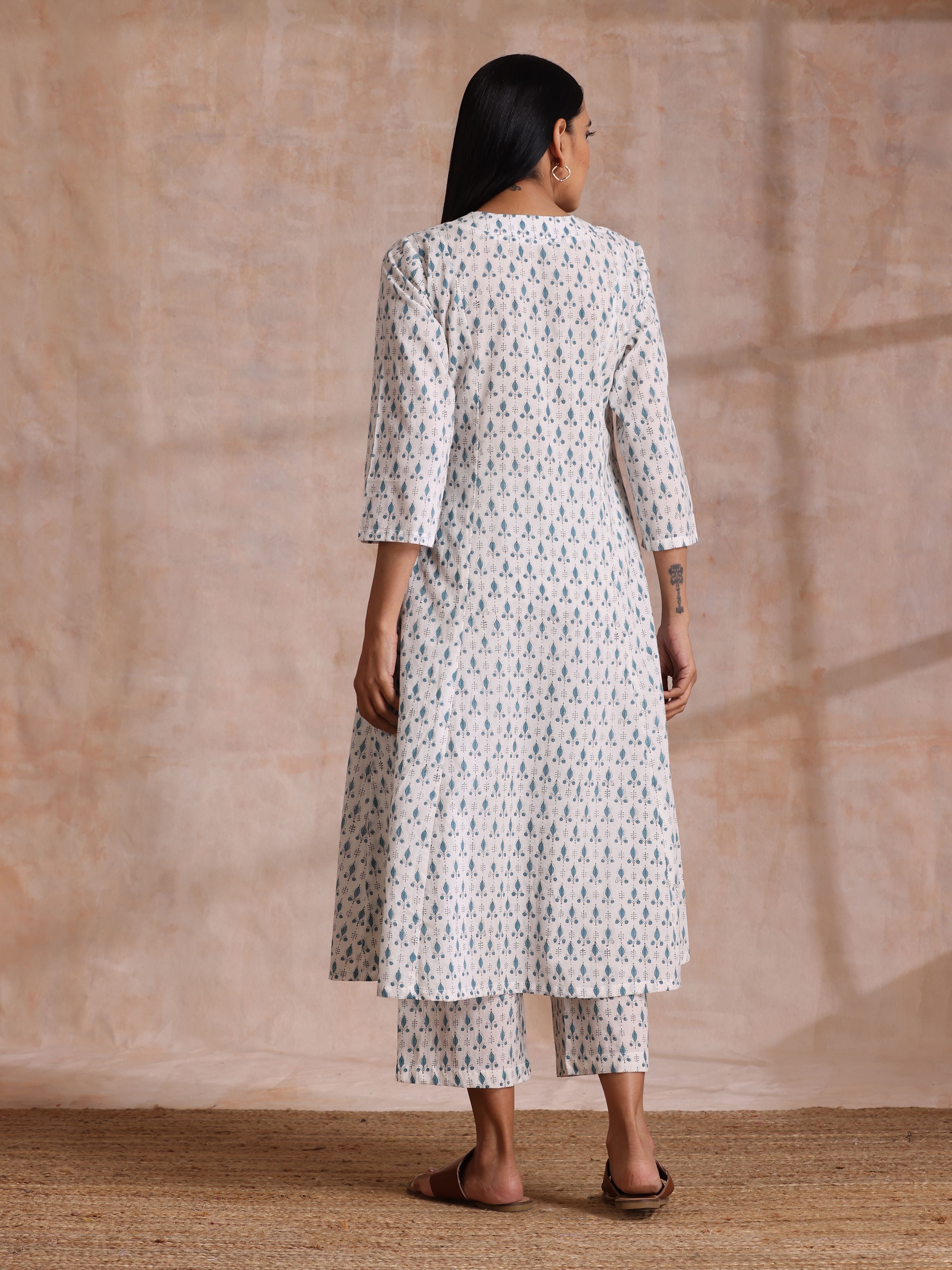 trueBrowns White With Teal Buta Block Print Cotton Front Neck Gathered Kurta Pant Set - Distacart