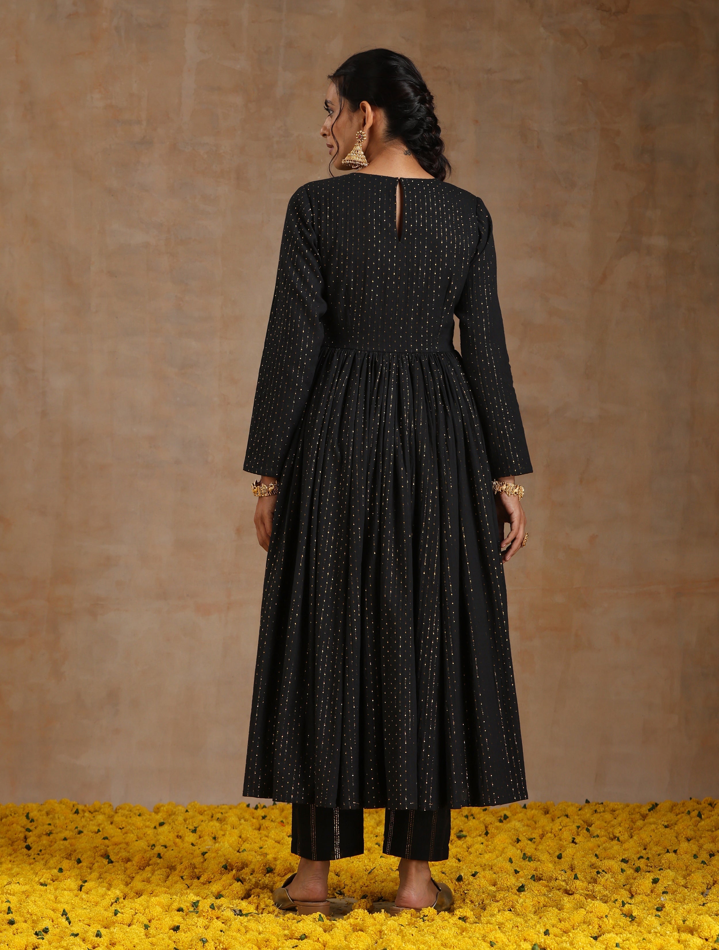 trueBrowns Black Gold Cotton Anarkali Set - Distacart