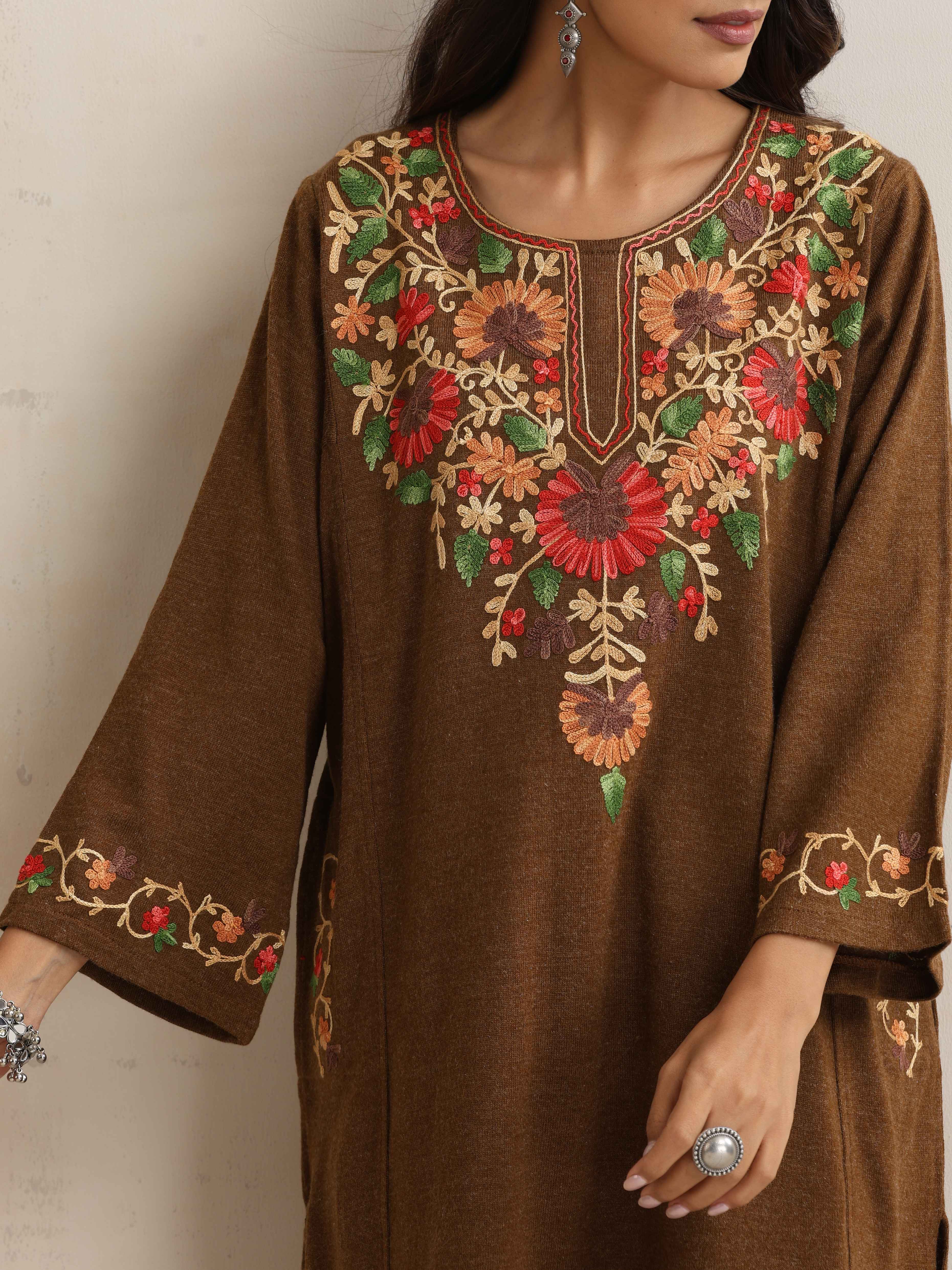 trueBrowns Brown Kashmiri Floral Embroidered Woollen Phiran Kurta - Distacart