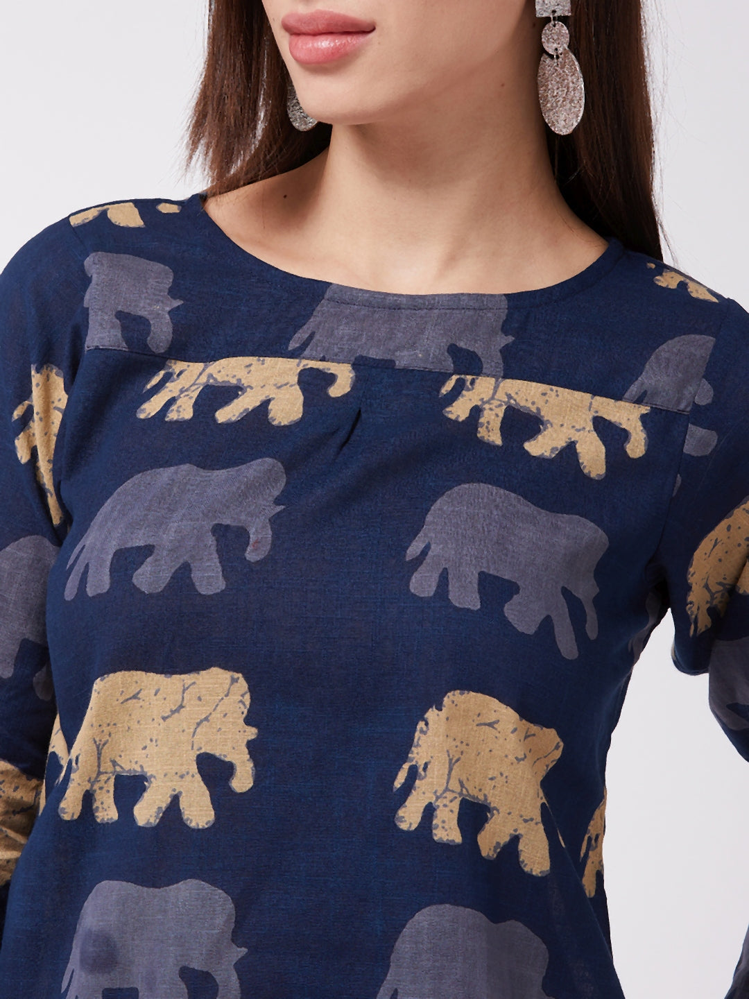 InWeave Elephant Print Blue Top - Distacart