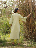 Thumbnail for trueBrowns Green Cotton Embroidered Kurta Set - Distacart