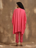 Thumbnail for trueBrowns Pink Lehariya Printed Silk Kaftan Co-Ord Set - Distacart