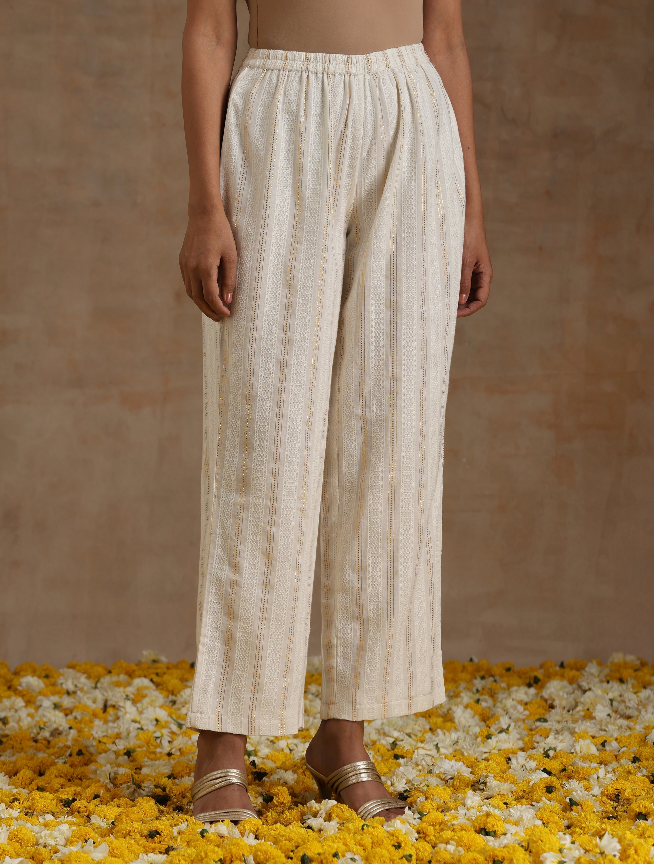trueBrowns Ivory Gold Cotton Relaxed Co-Ord Set - Distacart