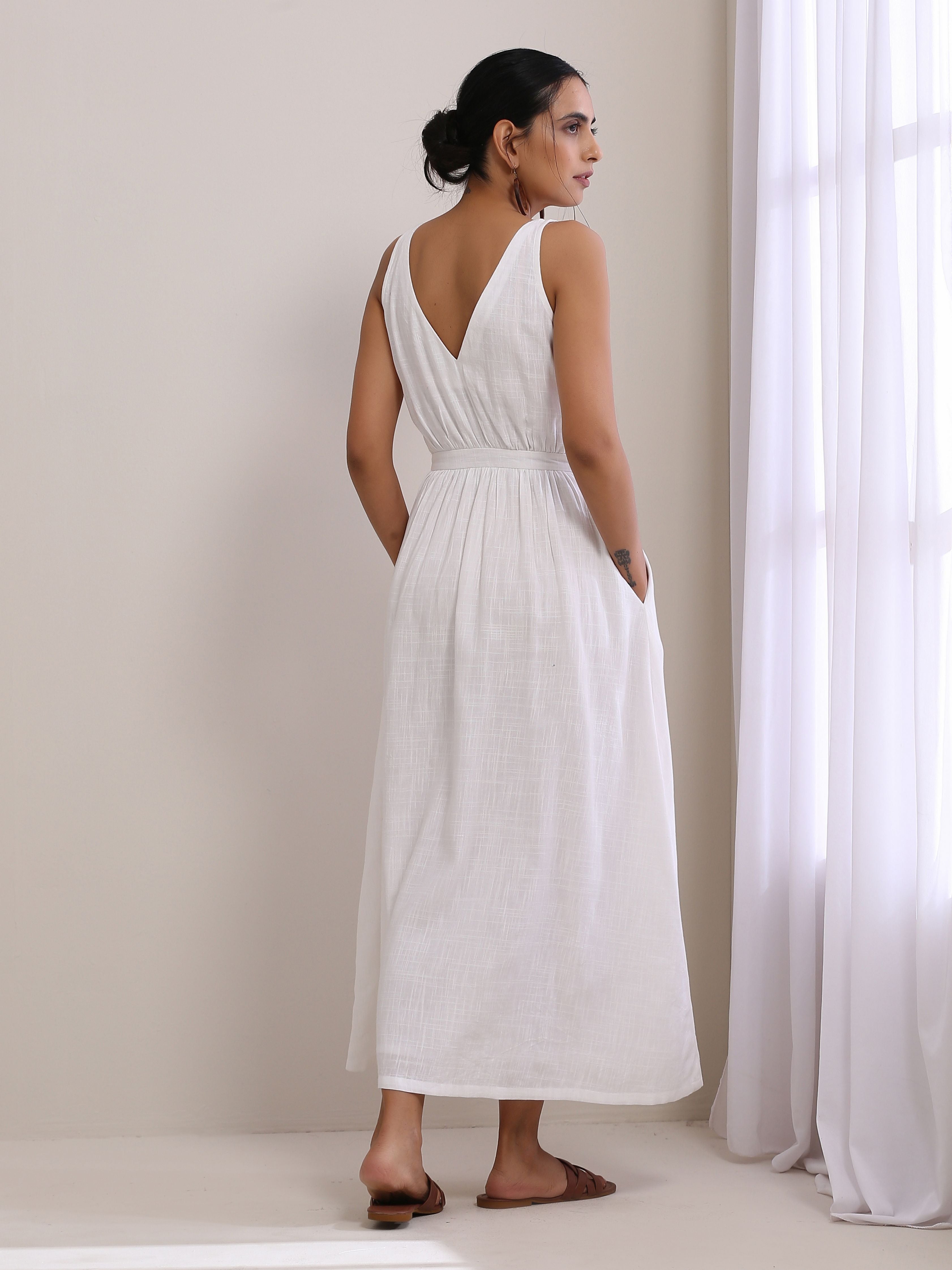 trueBrowns White Slub Texture Sleeveless Wrap Dress - Distacart