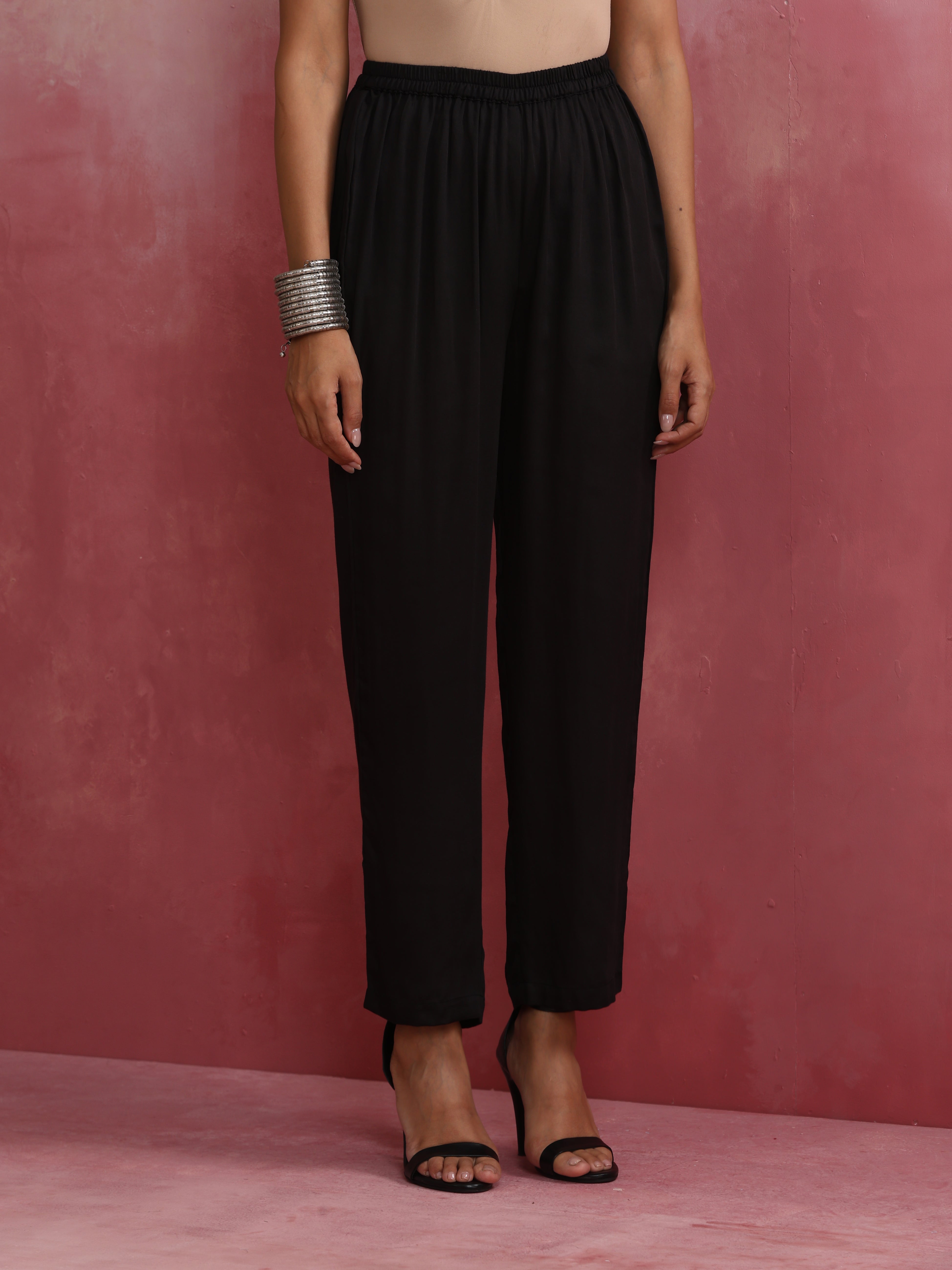 trueBrowns Black V Neck Kurta Co-ord Set - Distacart