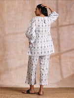 Thumbnail for trueBrowns Grey On White Ikat Print Cotton Baggy Sleeve Co-Ord Set - Distacart