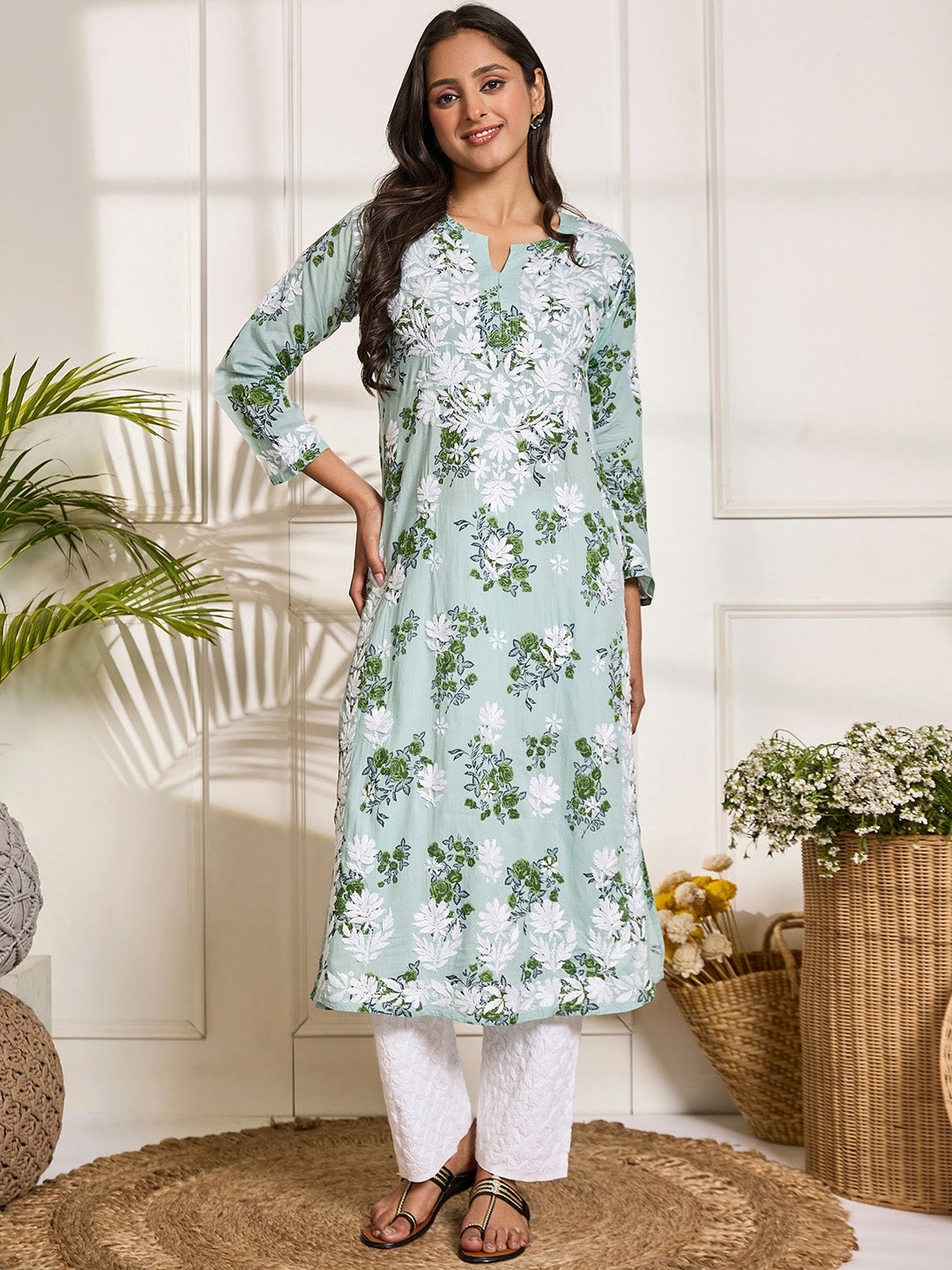 HOUSE OF KARI Floral Embroidered Chikankari Pure Cotton Kurta - Distacart