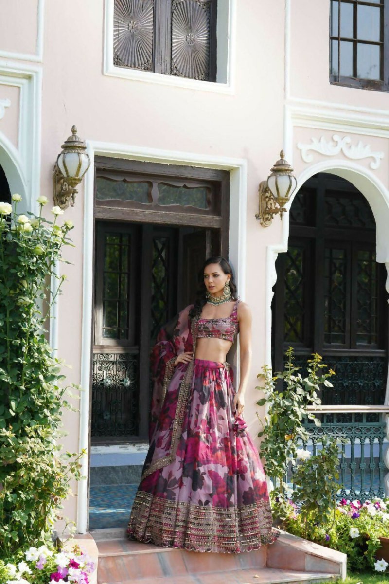 Aastha Fashion Women's Light Purple Organza Sequence With Thread And Jari Embroidery Work Lehenga Choli