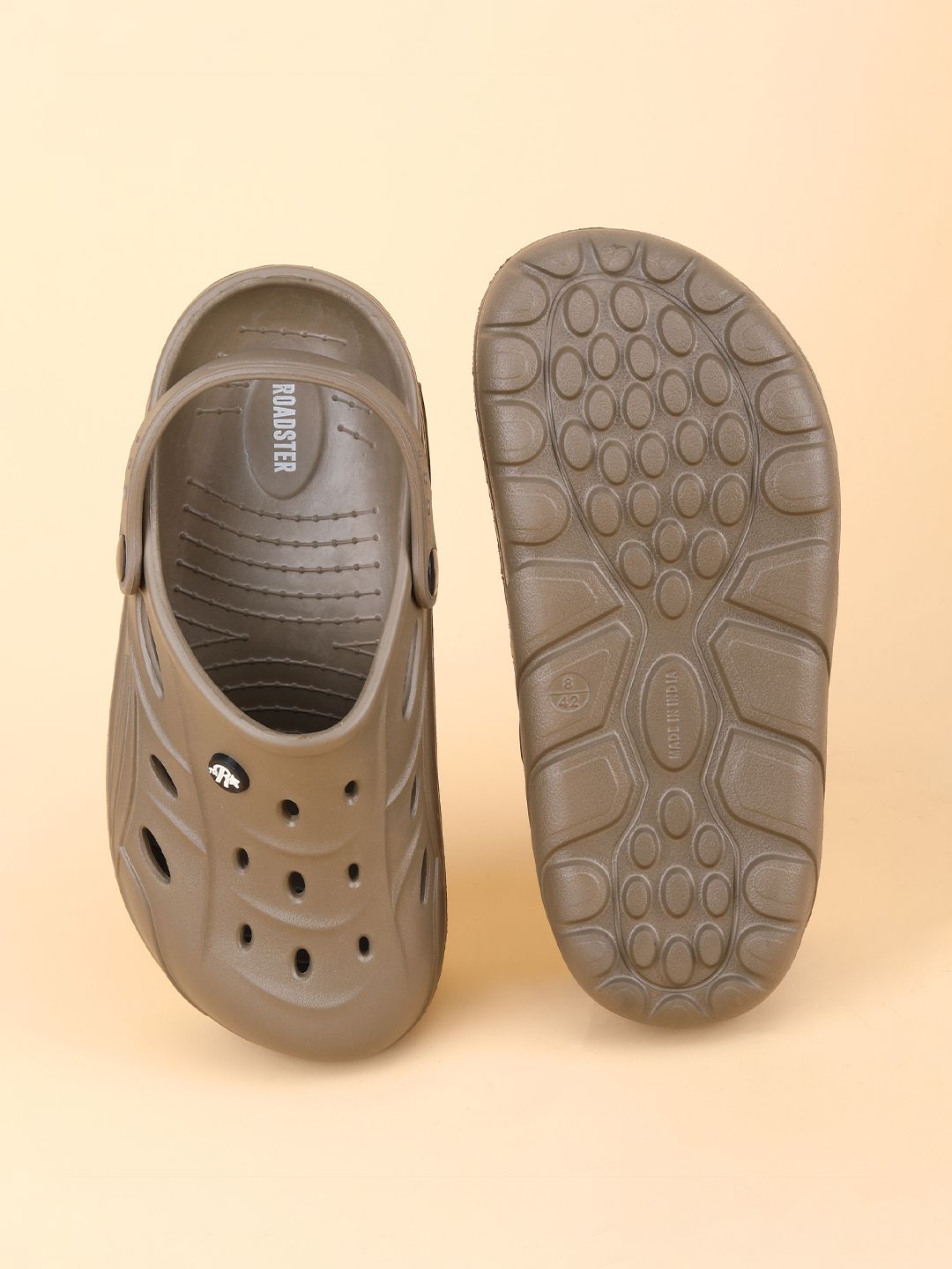 Roadster The Lifestyle Co Men ComfyCrest Clogs