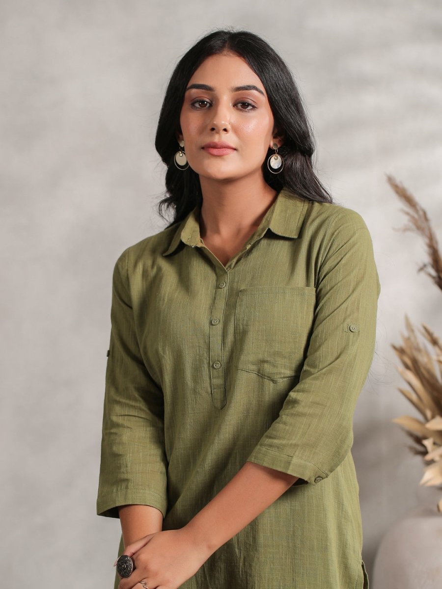 Anubhutee Shirt Collar Cuffed Sleeves Fusion Pure Cotton Kurta with Trousers - Distacart