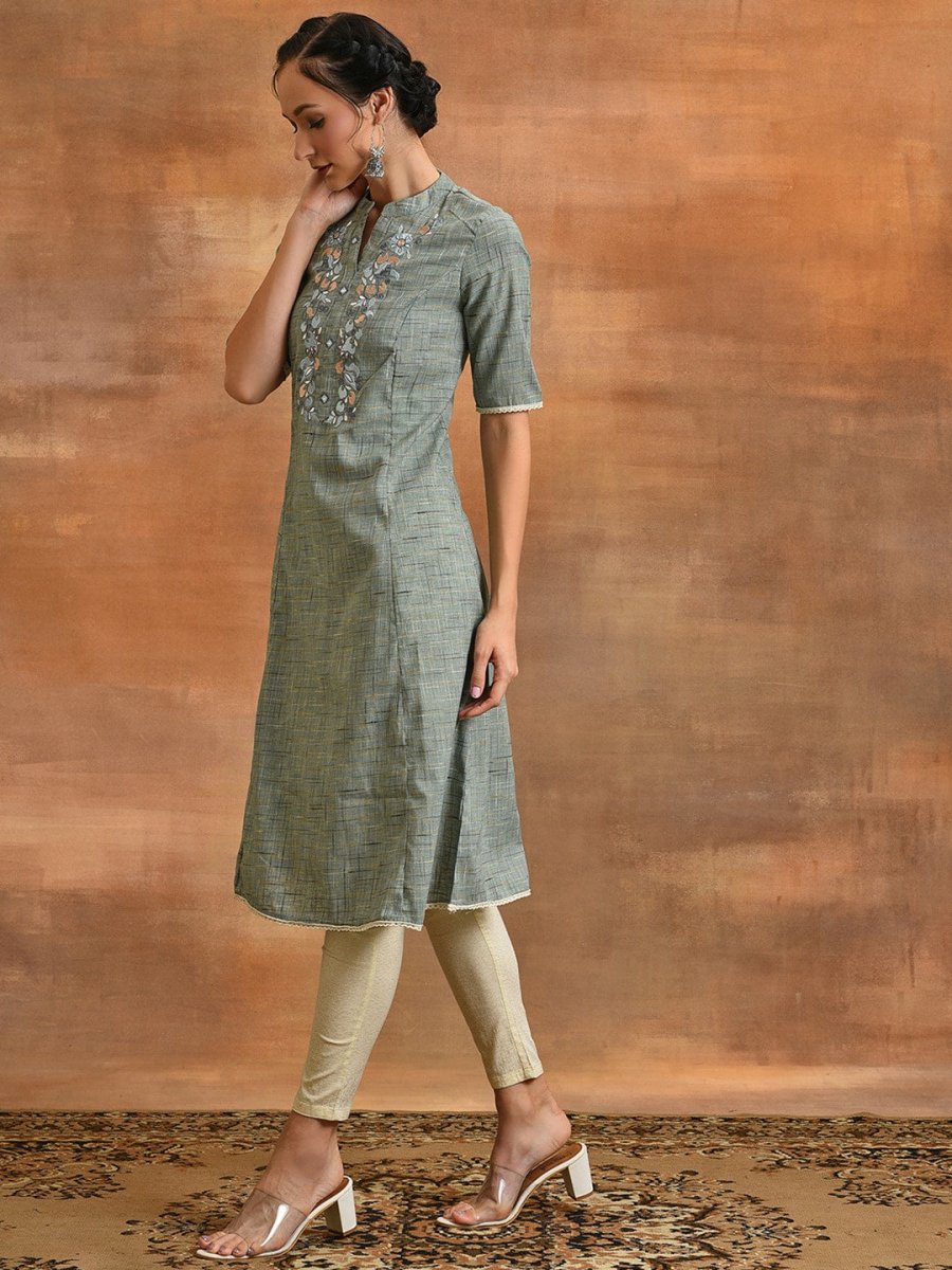 Aks Floral Embroidered Thread Work Cotton A-Line Kurta - Distacart