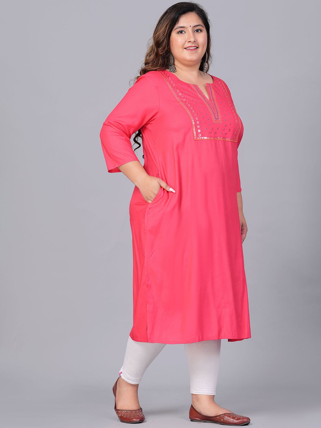 Sztori Women Yoke Design Thread Work Kurta - Distacart