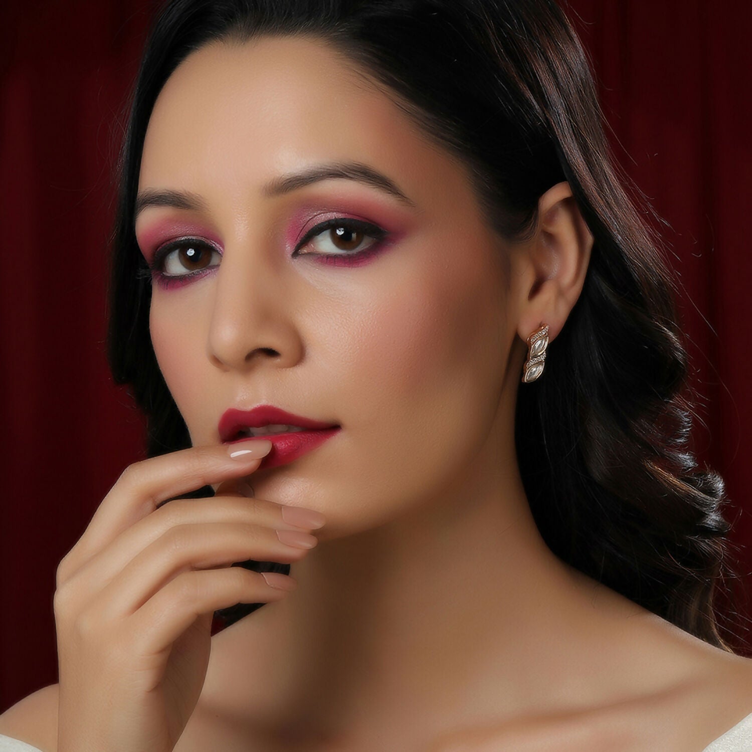 Boat Shaped Earrings with Diamond in Gold (Gold) - Ruby Raang - Distacart