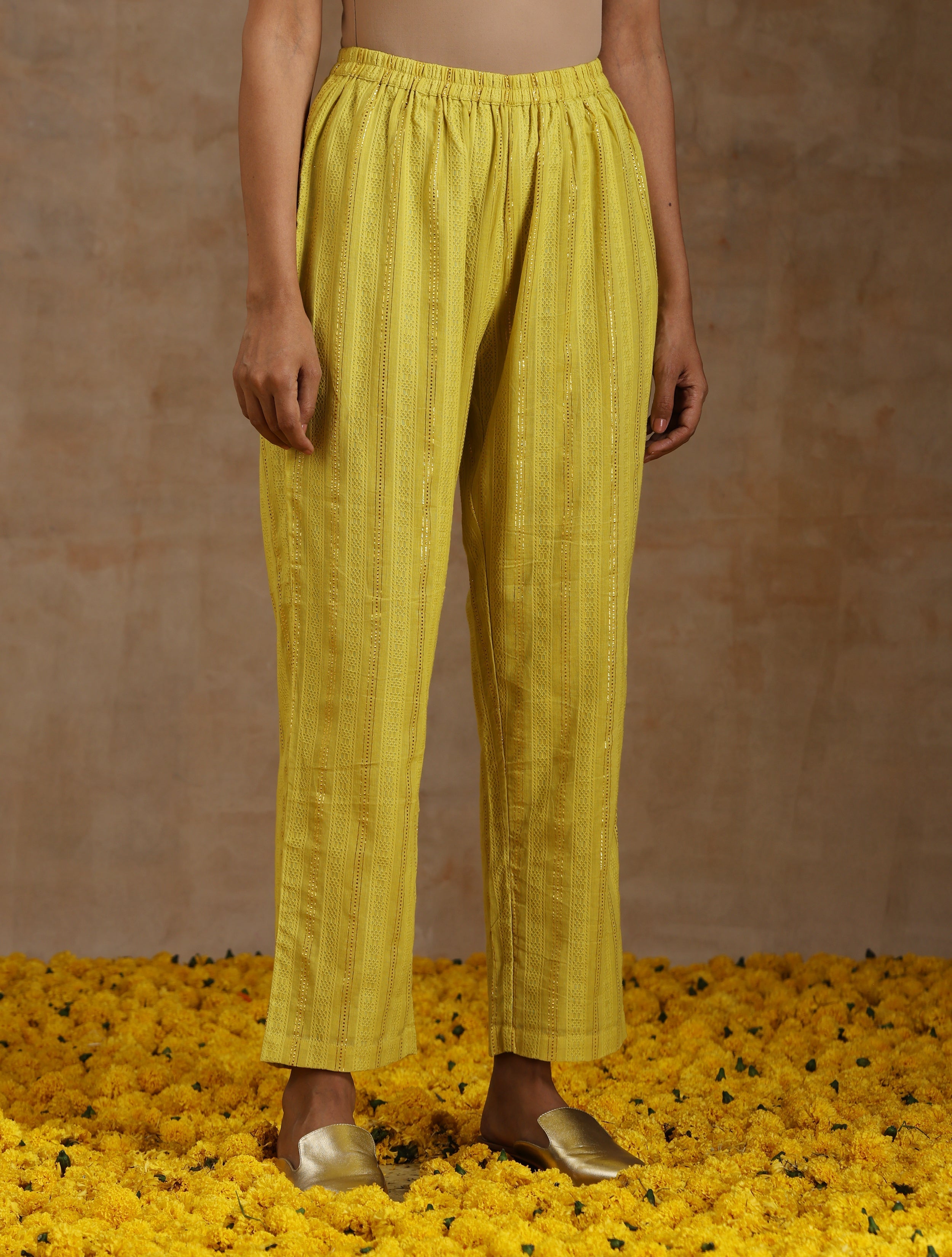 trueBrowns Lime Gold Cotton Oversized Round Co-Ord Set - Distacart