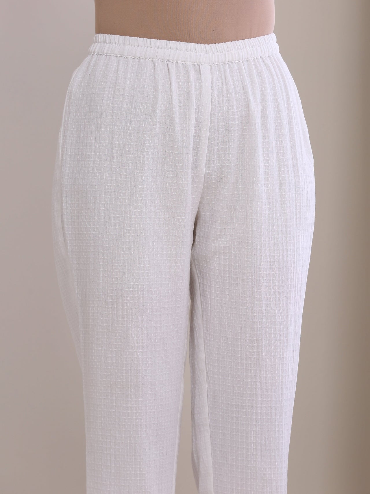 trueBrowns White Dobby Boxy Fit High Low Co-Ord Set - Distacart