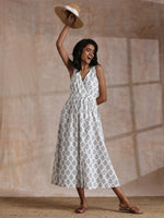 Thumbnail for trueBrowns Green Buta On White Block Print Cotton Sleeveless Wrap Dress - Distacart