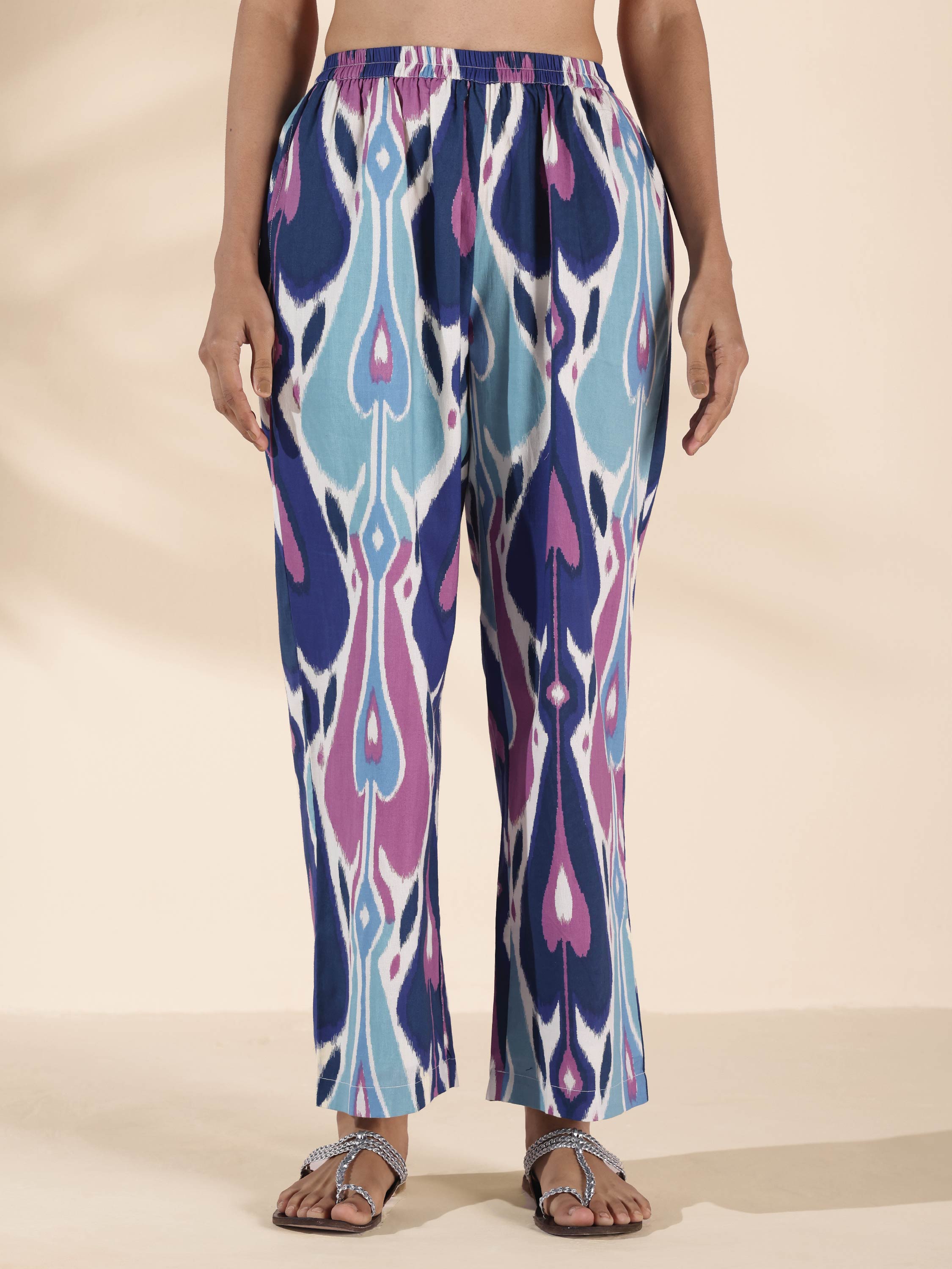 trueBrowns Blue Cotton Ikat V-neck Co-ord Set - Distacart