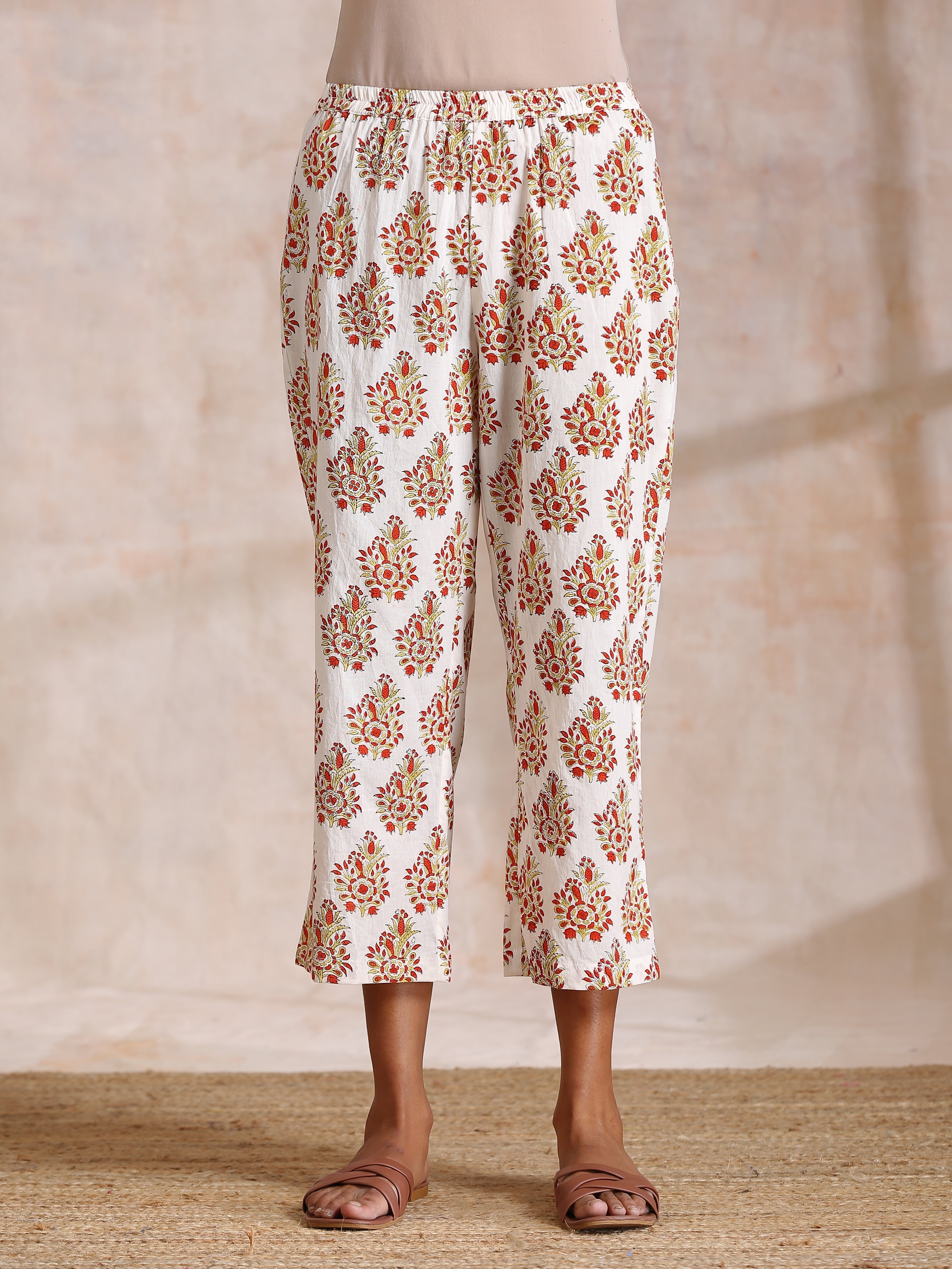 trueBrowns Yellow Overall Floral Block Print Cotton Sleeveless Kurta Pant Set - Distacart