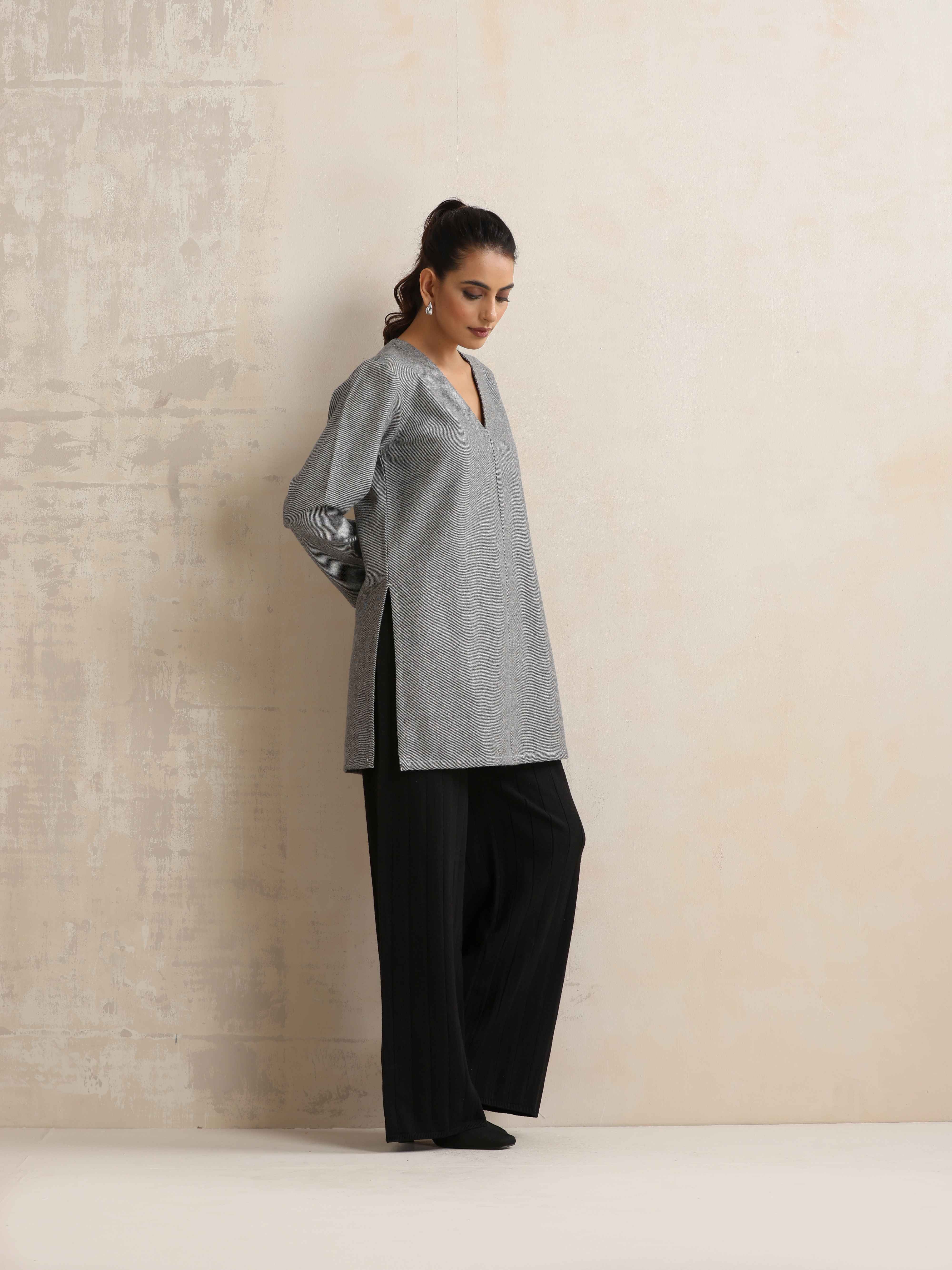 trueBrowns Grey Winter High Slit Top - Distacart