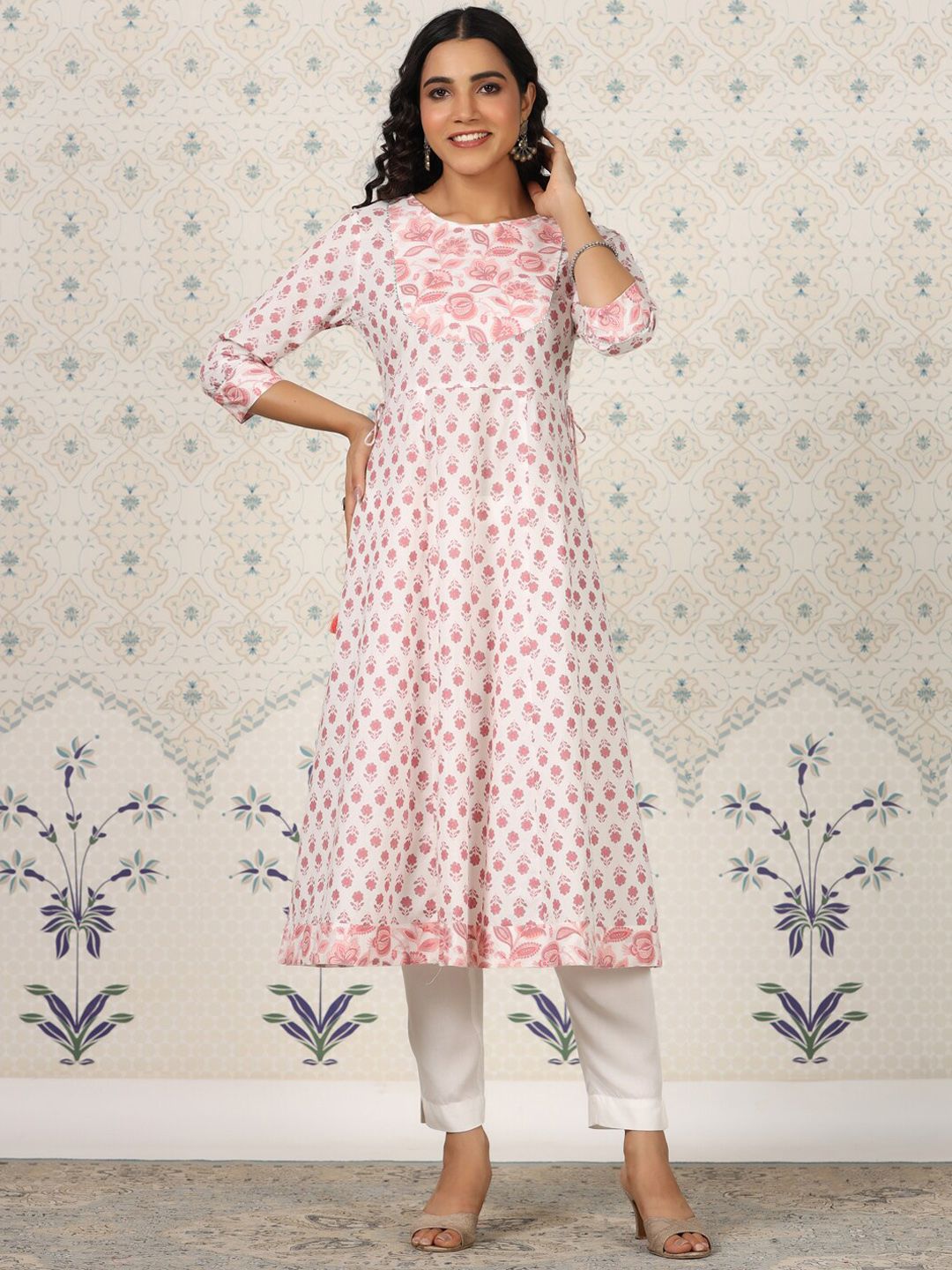 Ode by House of Pataudi Floral Printed Gotta Patti Pure Cotton A-Line Kurta - Distacart