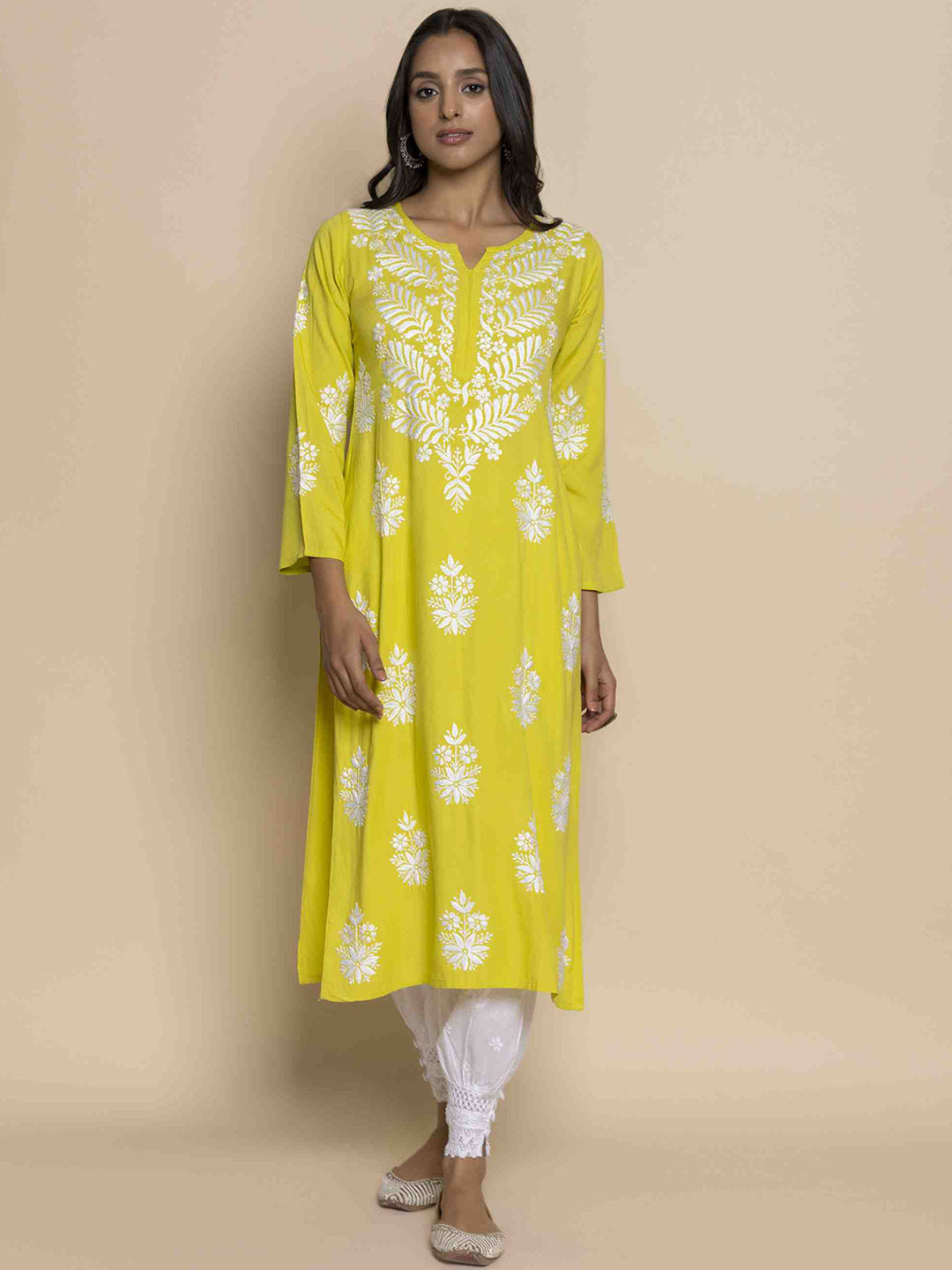HOUSE OF KARI Floral Embroidered Chikankari Straight Kurta - Distacart