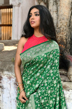 Thumbnail for Joban Fashion Green Pure Crepe Pure Handloom Banarasi Silk Saree