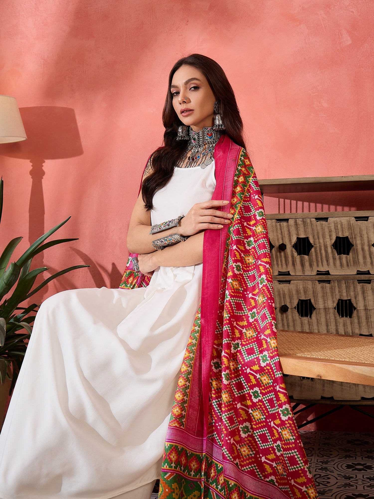 InWeave White Strappy Kurta Set Pink Patola Dupatta - Distacart