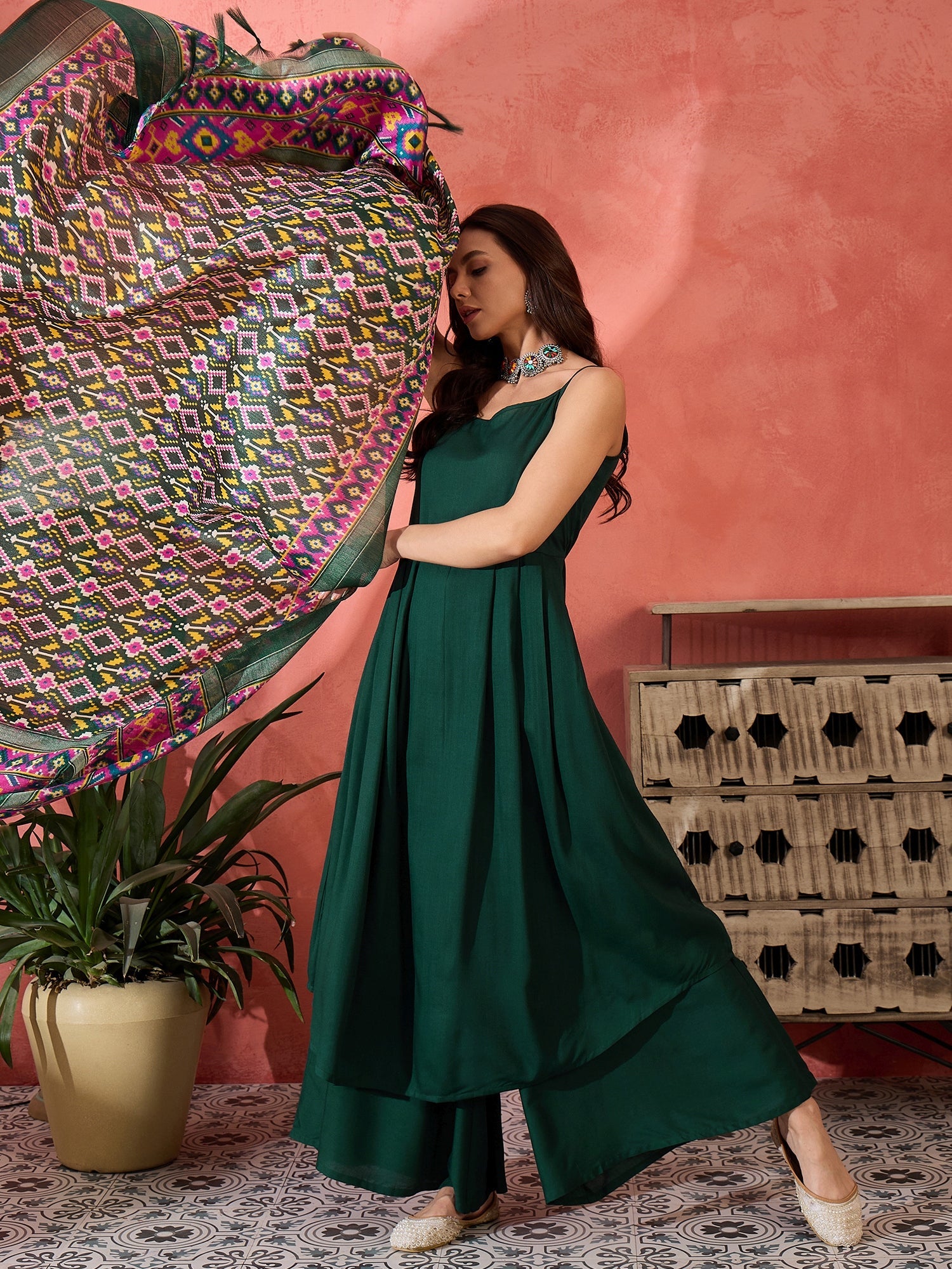 InWeave Green Strappy Kurta Set Green Patola Dupatta - Distacart