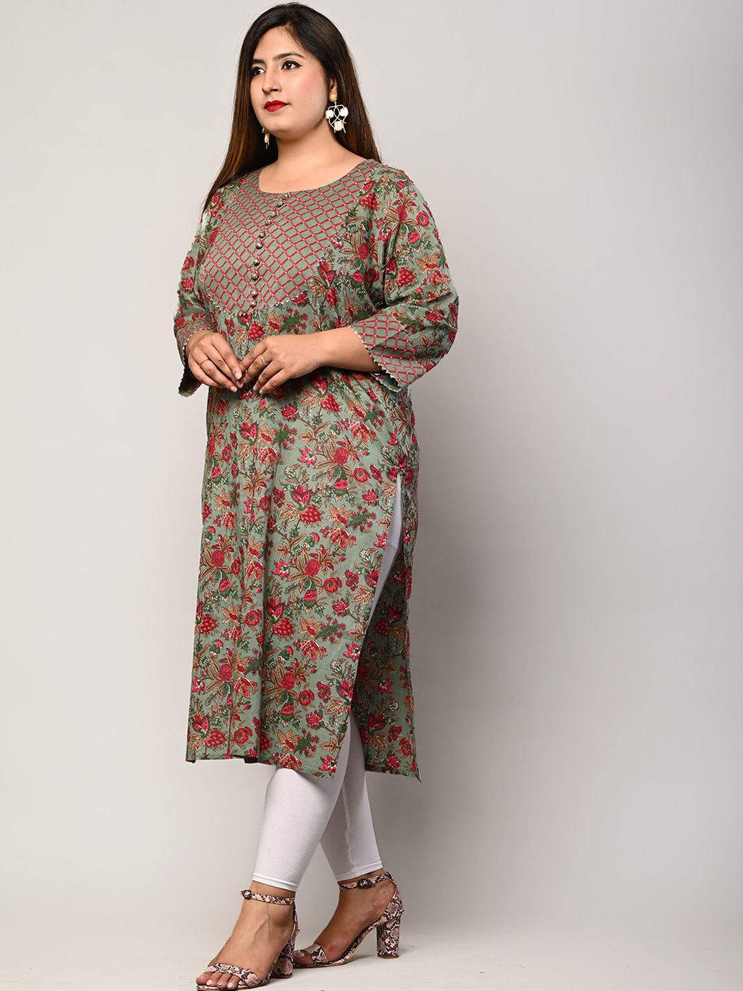 Swasti Women Green Floral Printed Flared Sleeves Floral Kurta