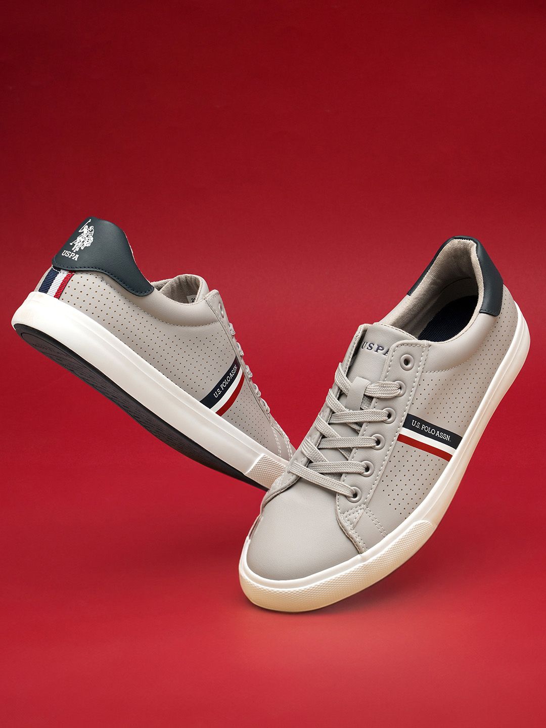 U.S. Polo Assn. Men Grey Solid Sneakers