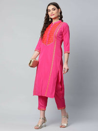 Thumbnail for Ahalyaa Womens Pink Crepe Printed Kurta Pant Set - Distacart