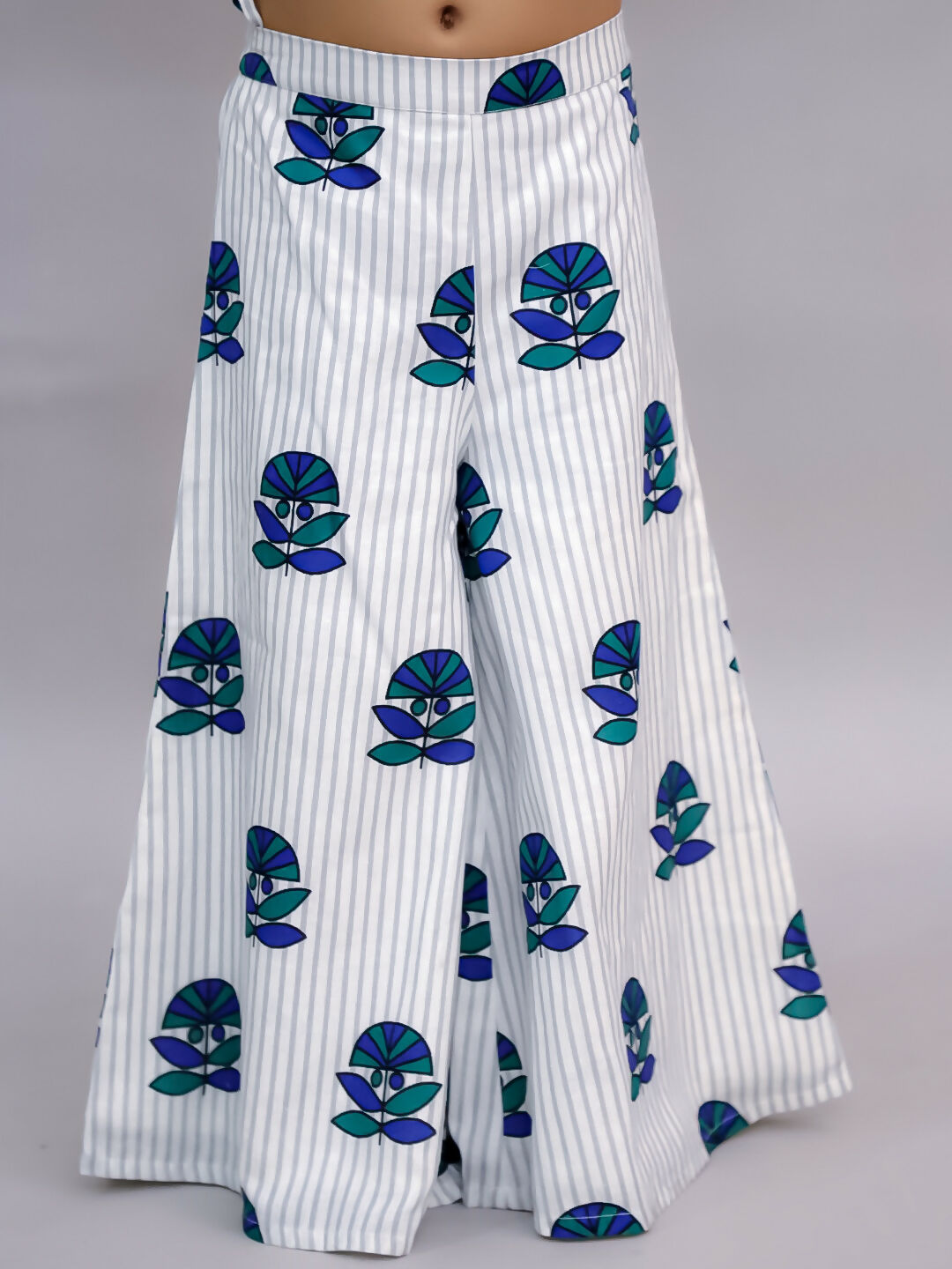 Lil Drama Shor-Gul White Jacket and Pant With Blue Bustier Set For Girls