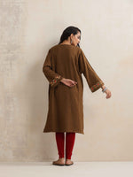 Thumbnail for trueBrowns Brown Kashmiri Floral Embroidered Woollen Phiran Kurta - Distacart