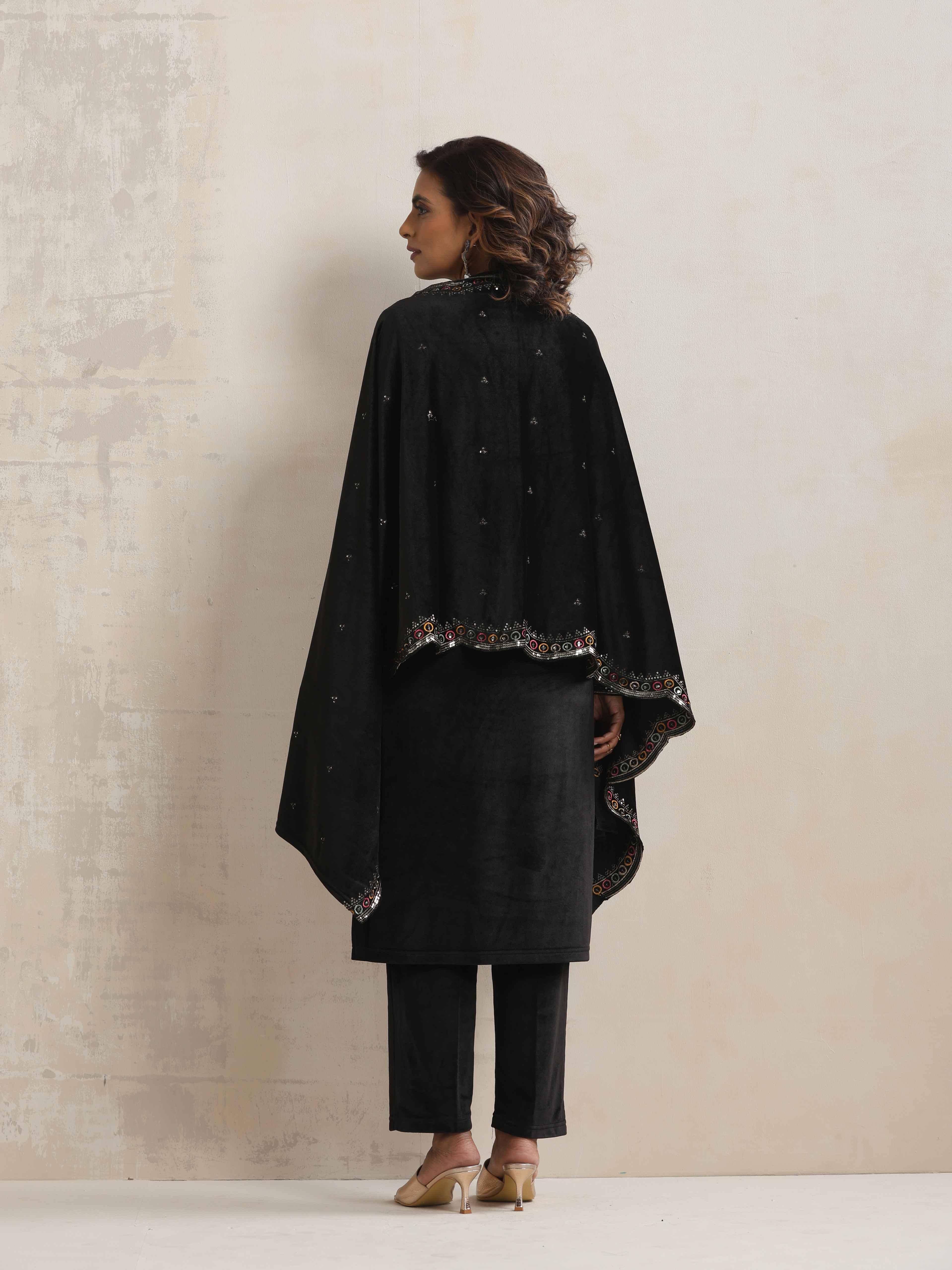 trueBrowns Black Velvet Geometric Embroidered Kurta Pant Dupatta Set - Distacart