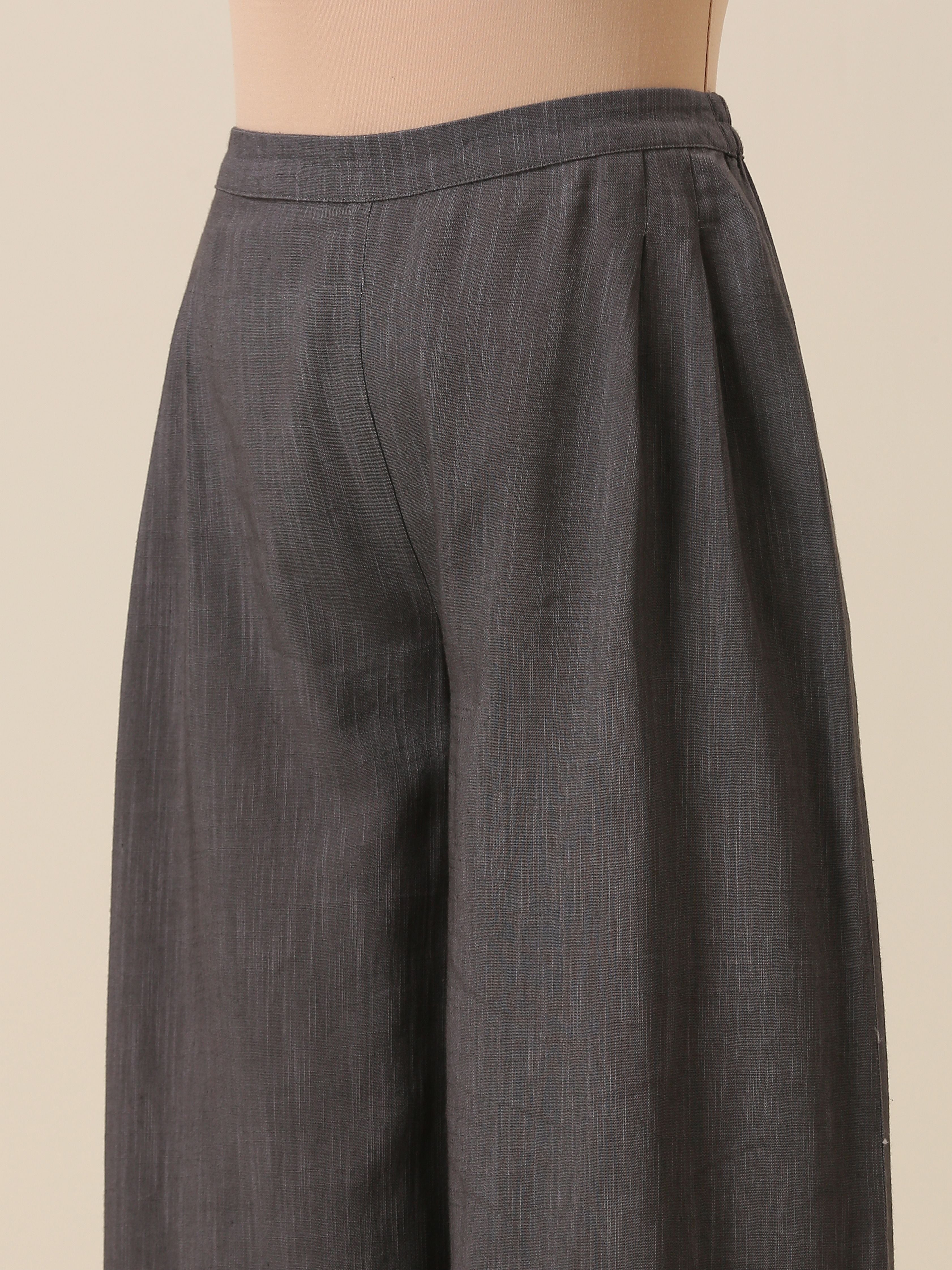 trueBrowns Slate Grey Slub Texture Sleevesless Jacket Pant Set - Distacart