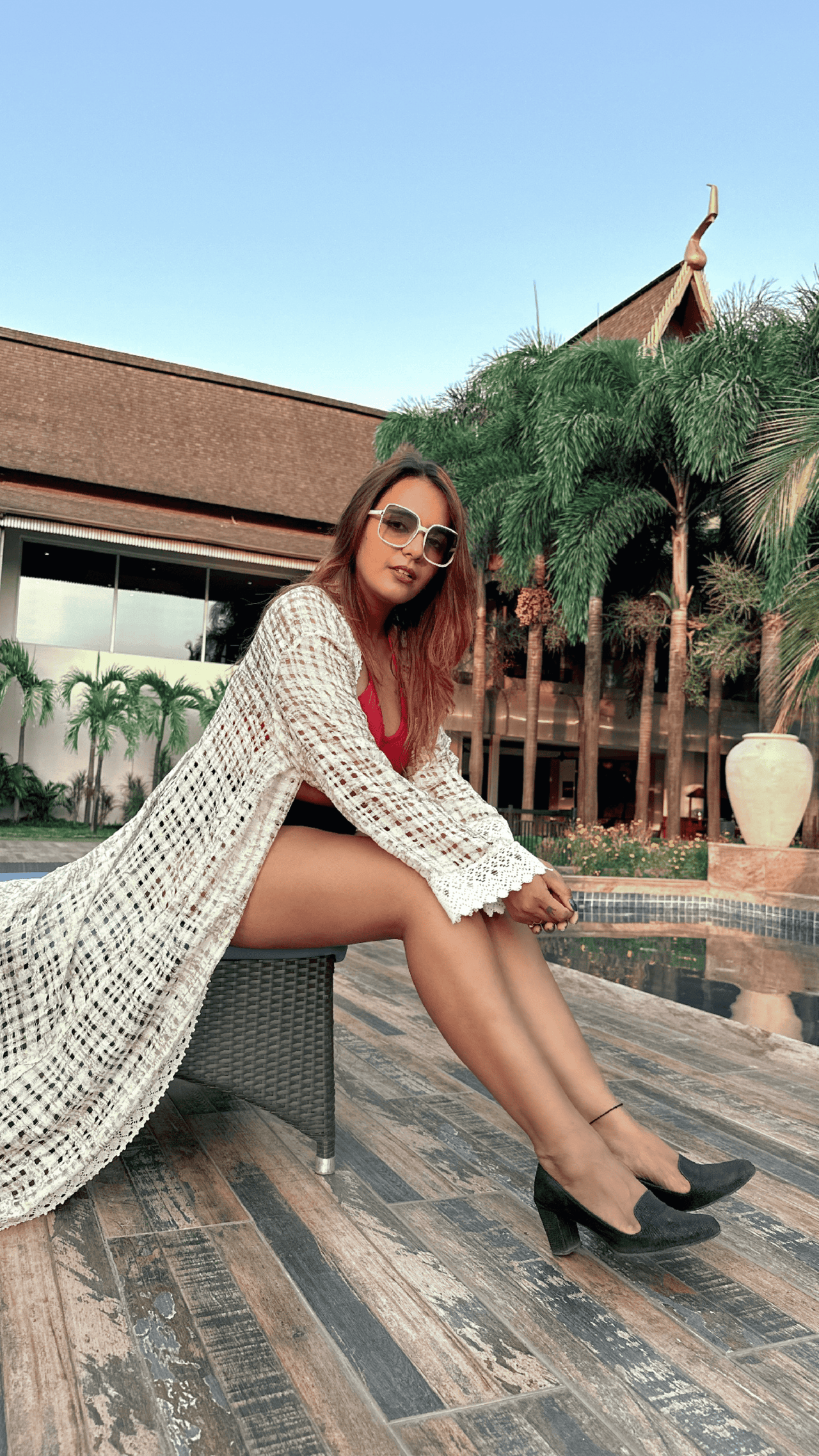 Noroke Sustainable fabric | Handloom checks Classic Gold Checks Cover Up Kaftan - Off White Gold
