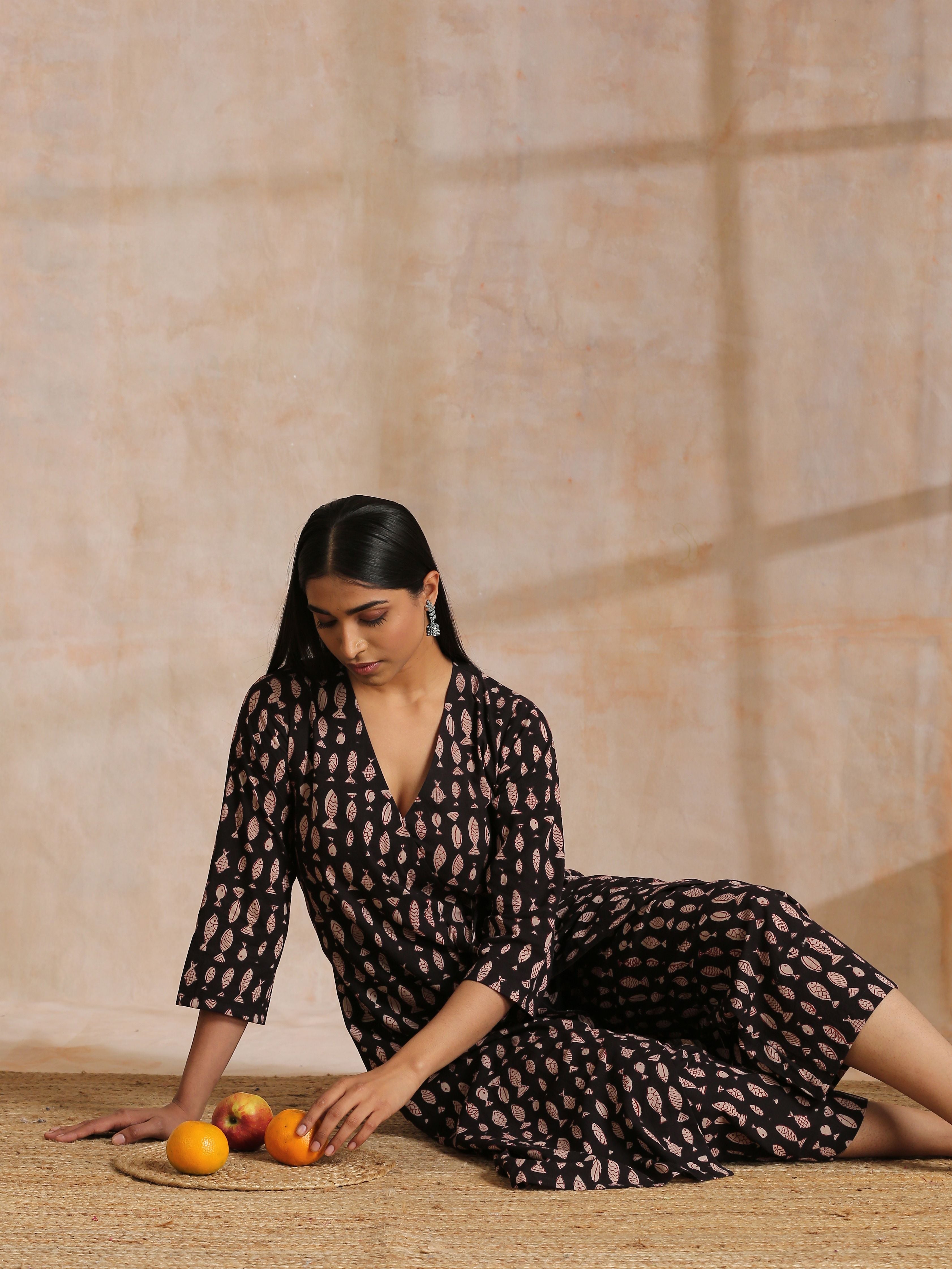 trueBrowns Black Fish Bagru Print Cotton Angrakha Pant Set - Distacart