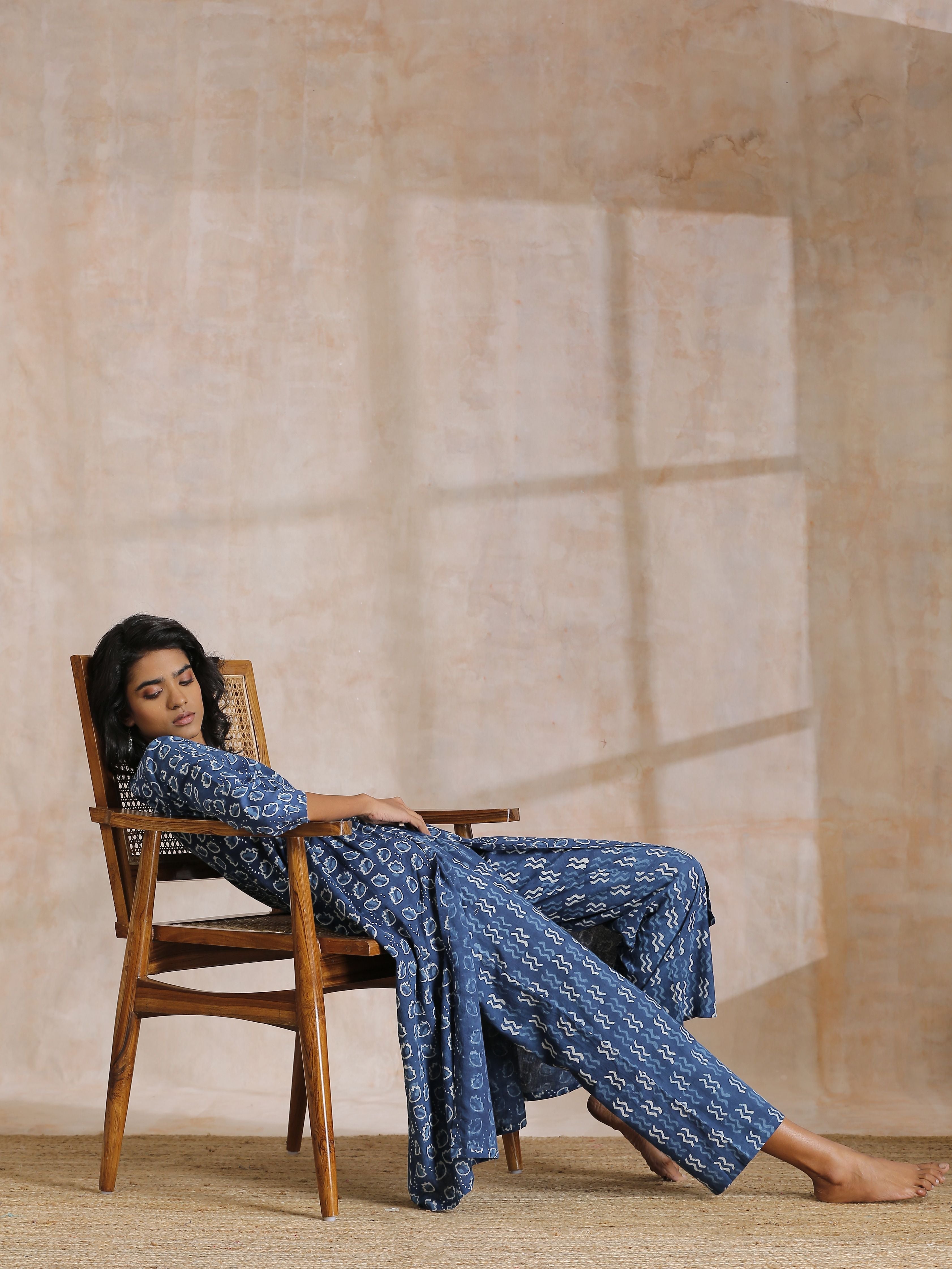 trueBrowns Indigo Dabu Floral Print Cotton Kurta Pant Set - Distacart