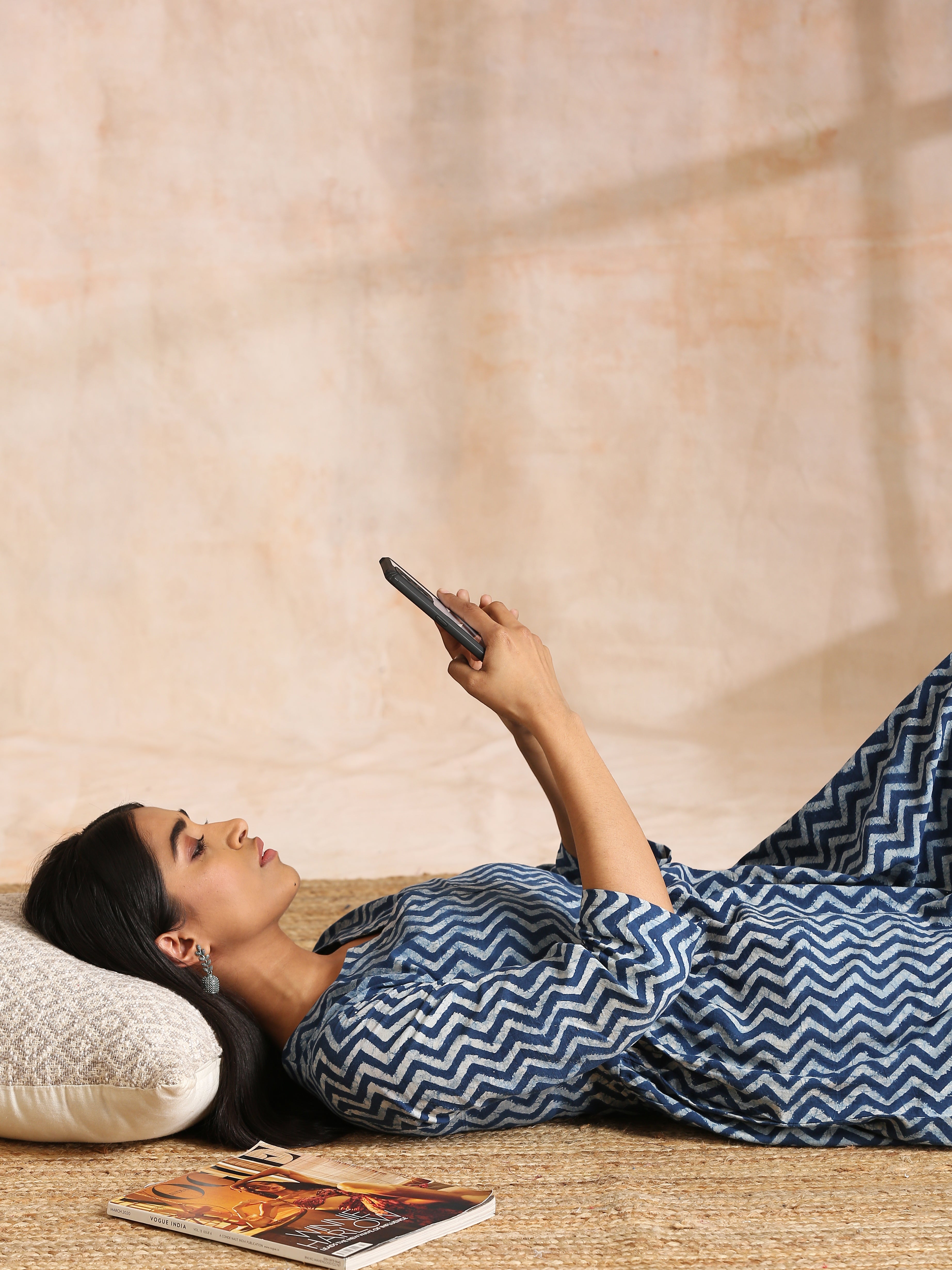 trueBrowns Indigo Dabu Zig-Zag Lines Print Cotton Flared Kurta Pant Set - Distacart