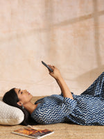 Thumbnail for trueBrowns Indigo Dabu Zig-Zag Lines Print Cotton Flared Kurta Pant Set - Distacart