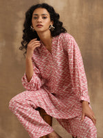 Thumbnail for trueBrowns Light Mauve Zig-Zag Printed Silk Co-Ord Set - Distacart