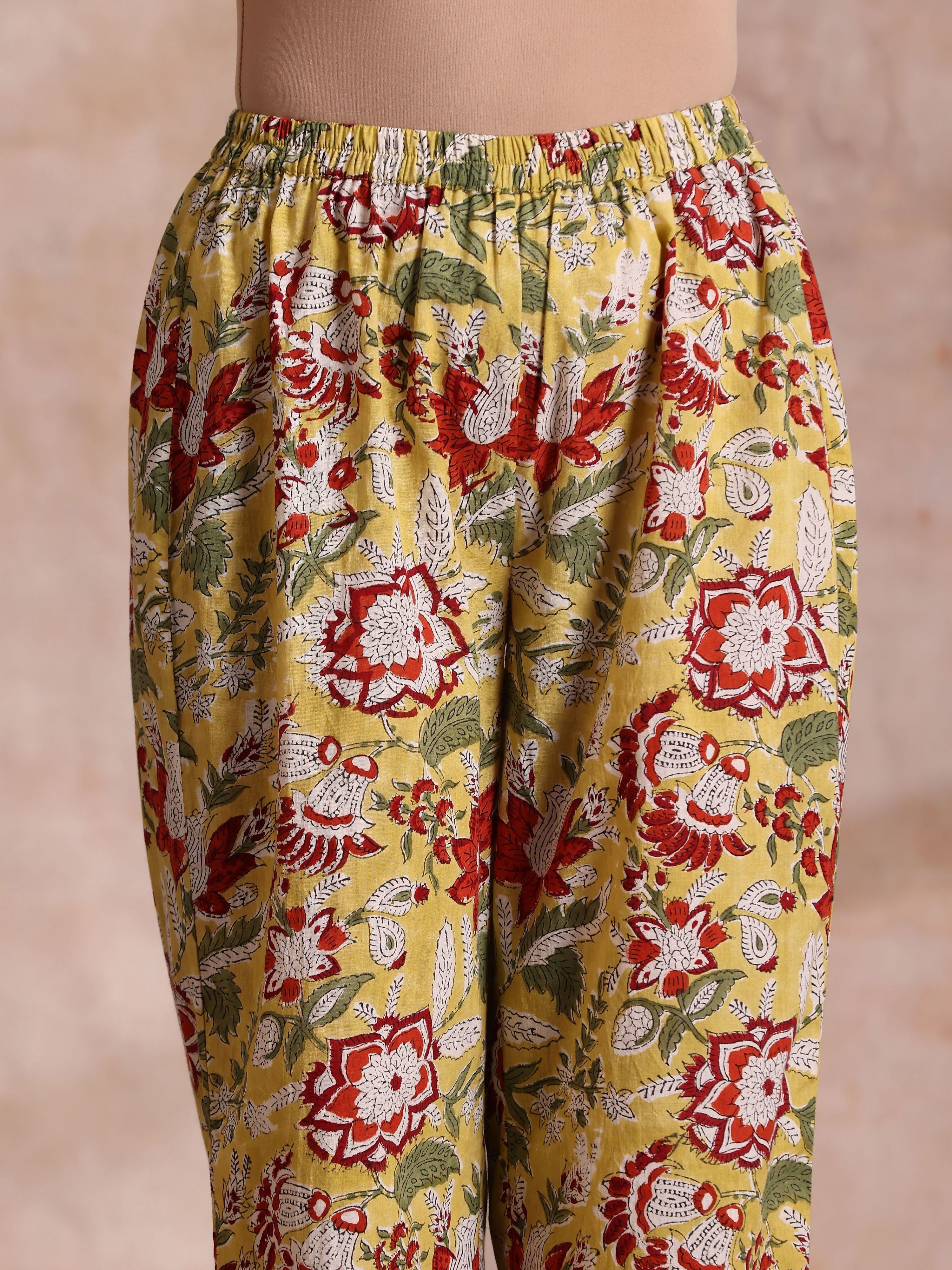 trueBrowns Red Overall Floral On White Cotton Block Print Kurta Pant Set - Distacart