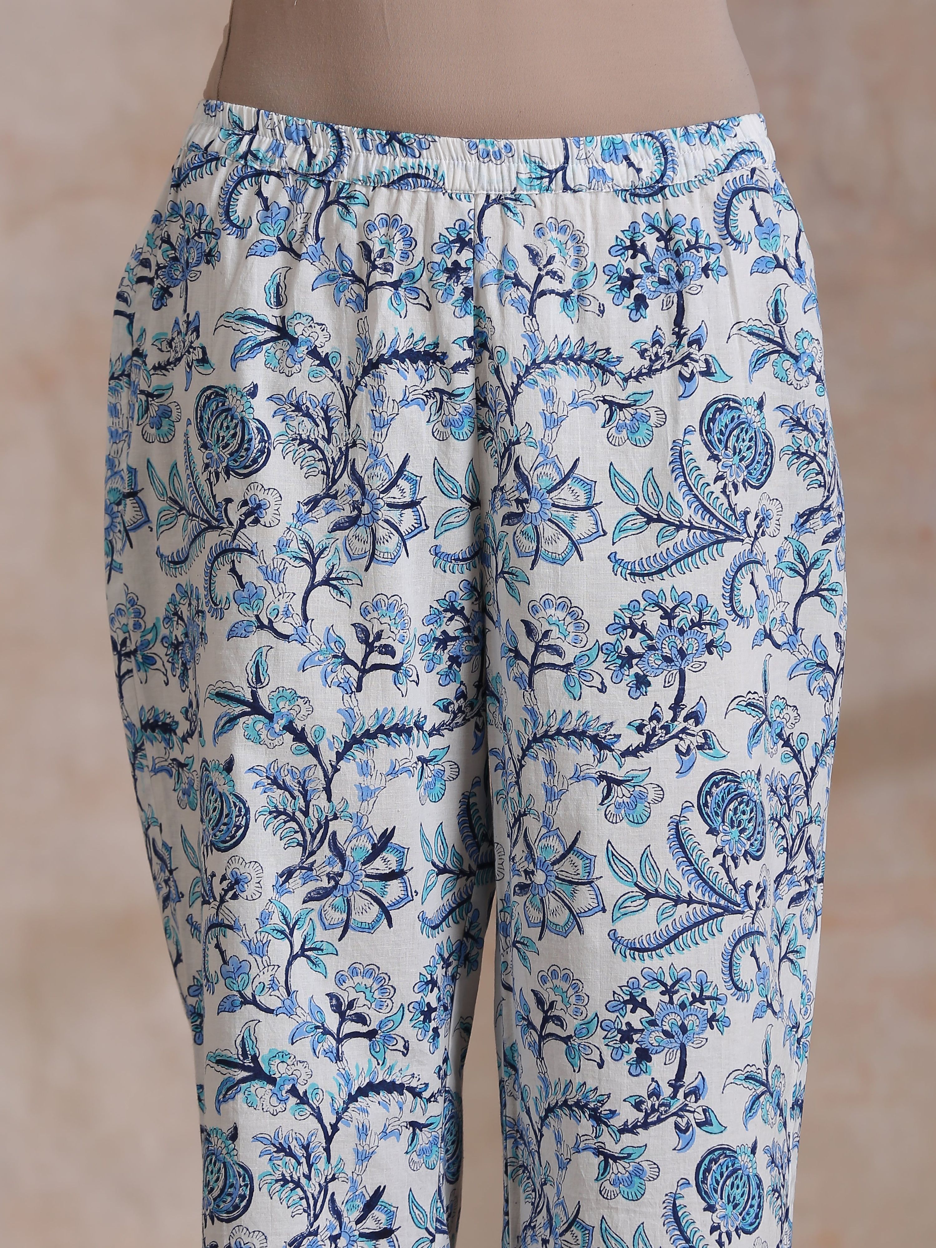 trueBrowns White With Overall Blue Print Cotton Slit Gathered Kurta Set - Distacart