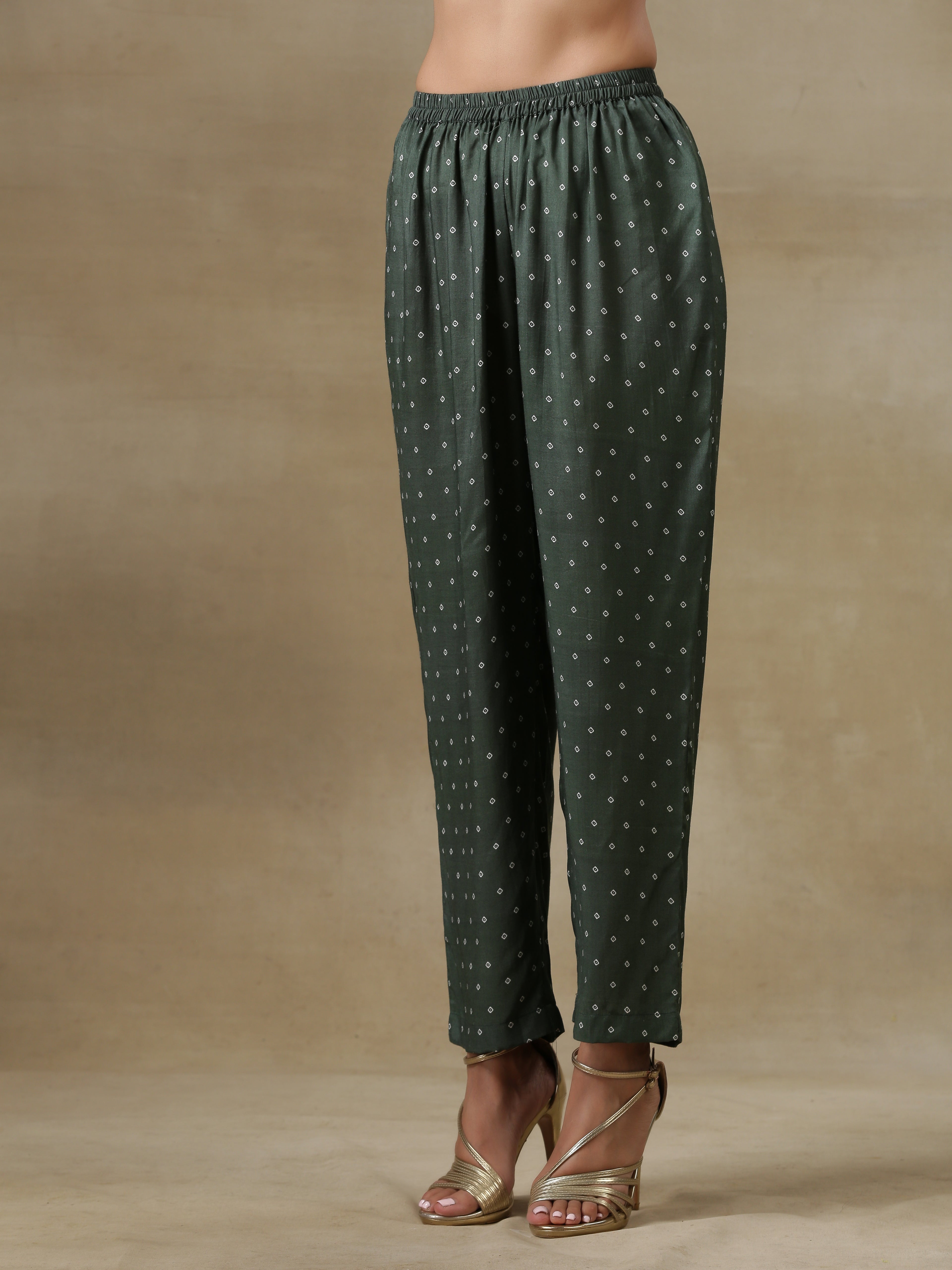 trueBrowns Dark Green Bandhani Printed Silk Side Gathered Kurta Pant Set - Distacart