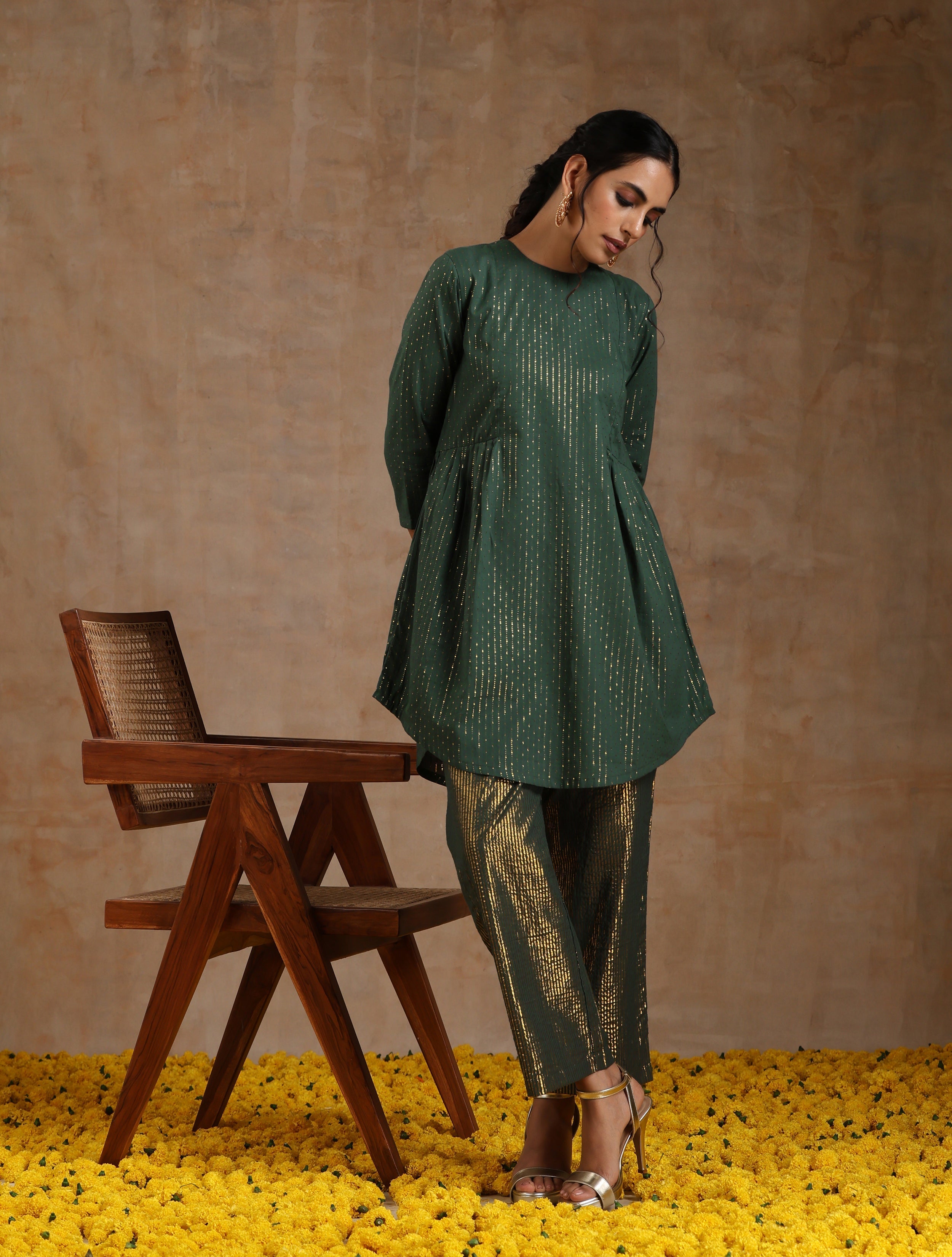 trueBrowns Dark Green Gold Cotton Side Gather Co-Ord Set - Distacart