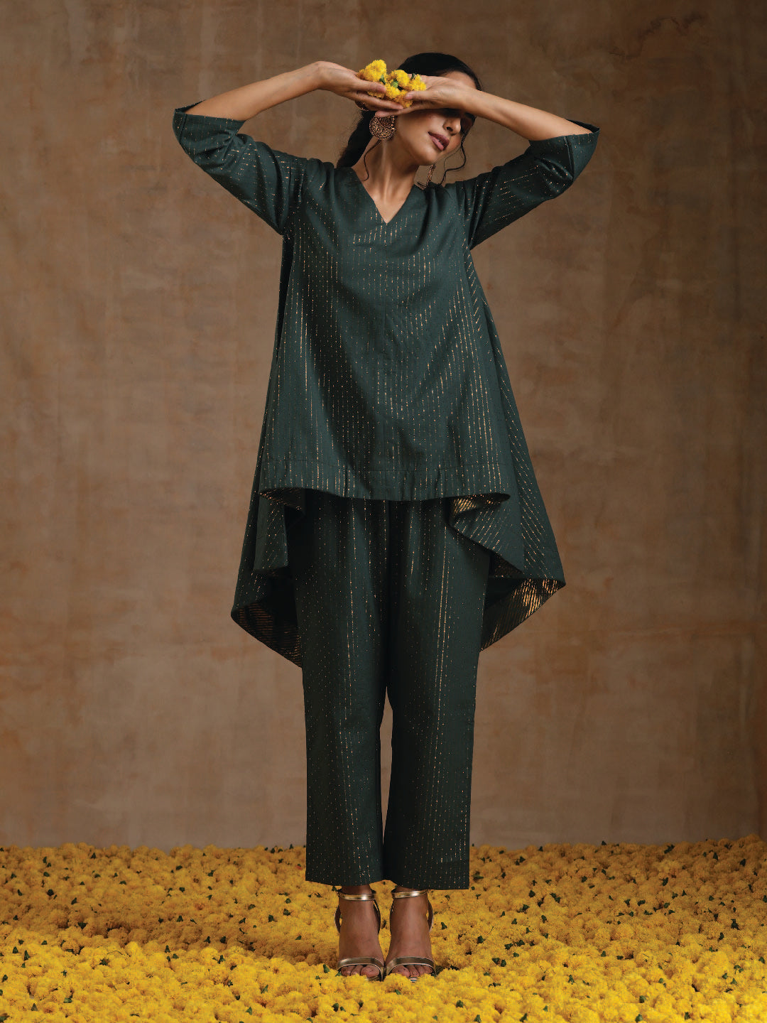 trueBrowns Dark Green Gold Cotton High-Low Co-Ord Set - Distacart