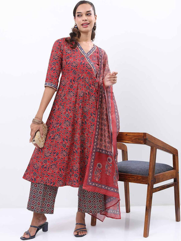 Vishudh Red & Blue Floral Printed Angrakha Kurta With Palazzos & Dupatta - Distacart