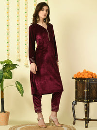 Thumbnail for Myshka Women's Magenta Velvet Kurta With Trousers Party Sets - Distacart